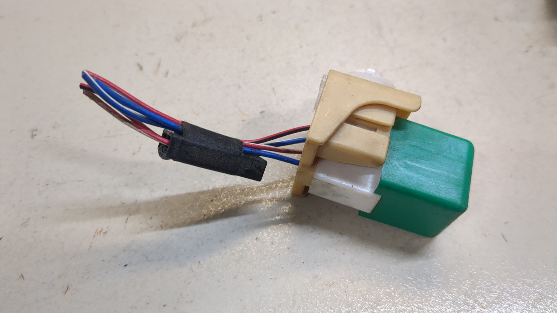 Реле вентилятора радиатора