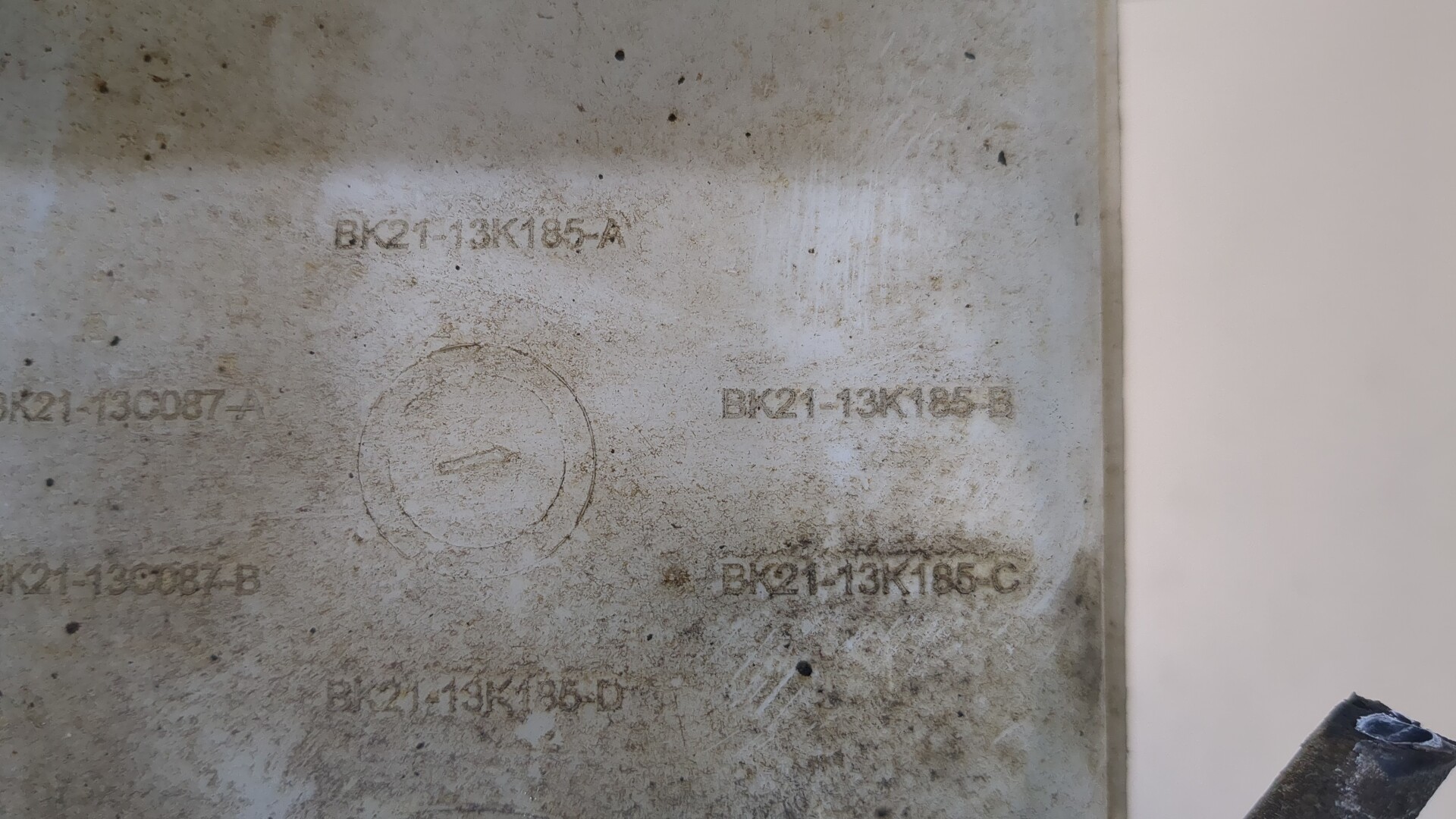 Бачок омывателя лобового стекла