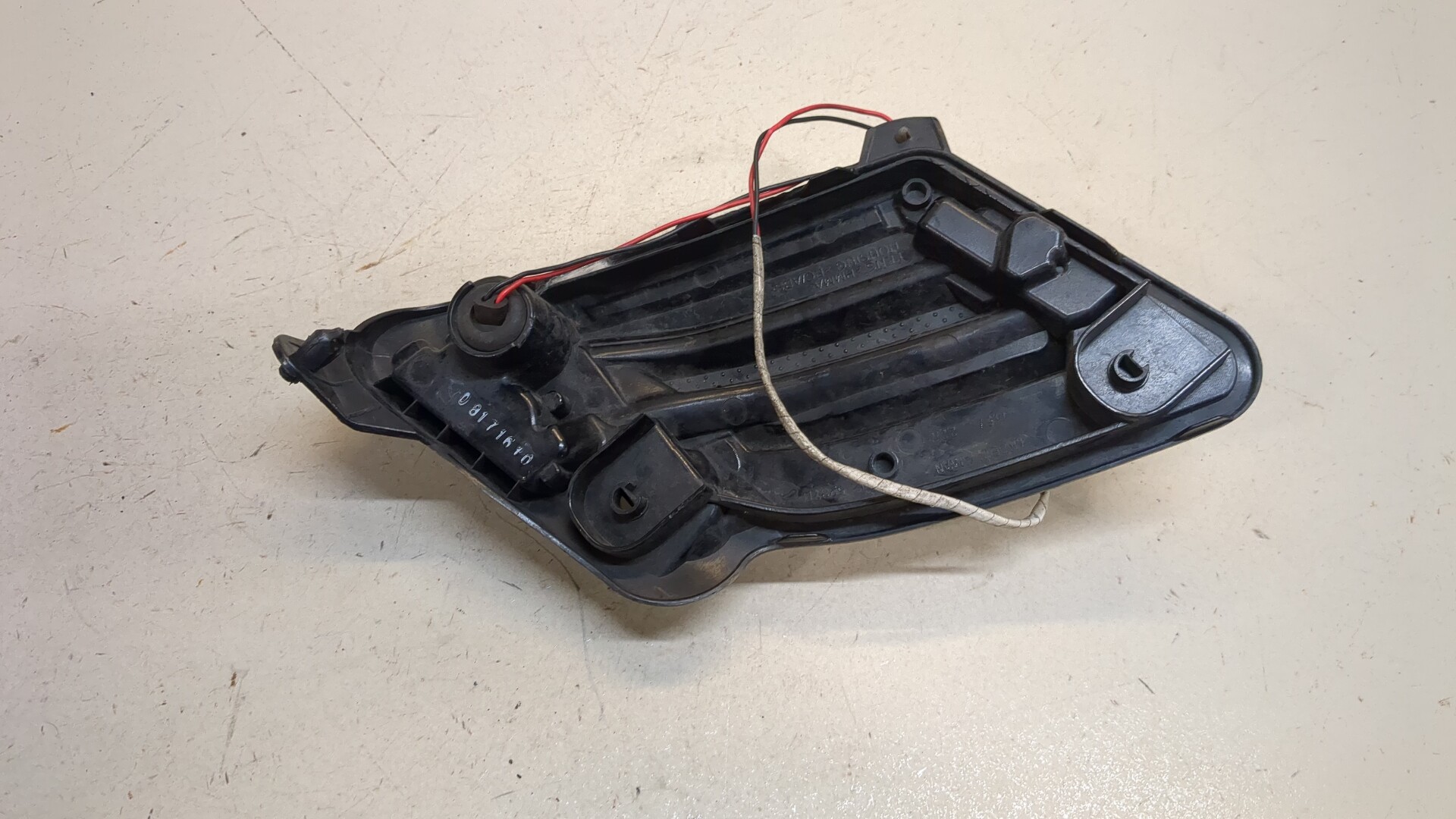 Фара дневного света правая (ходовые огни)