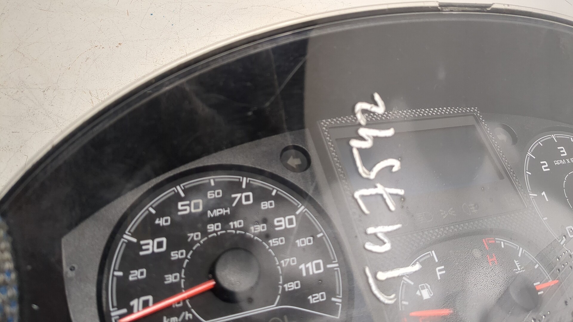 Панель приборов