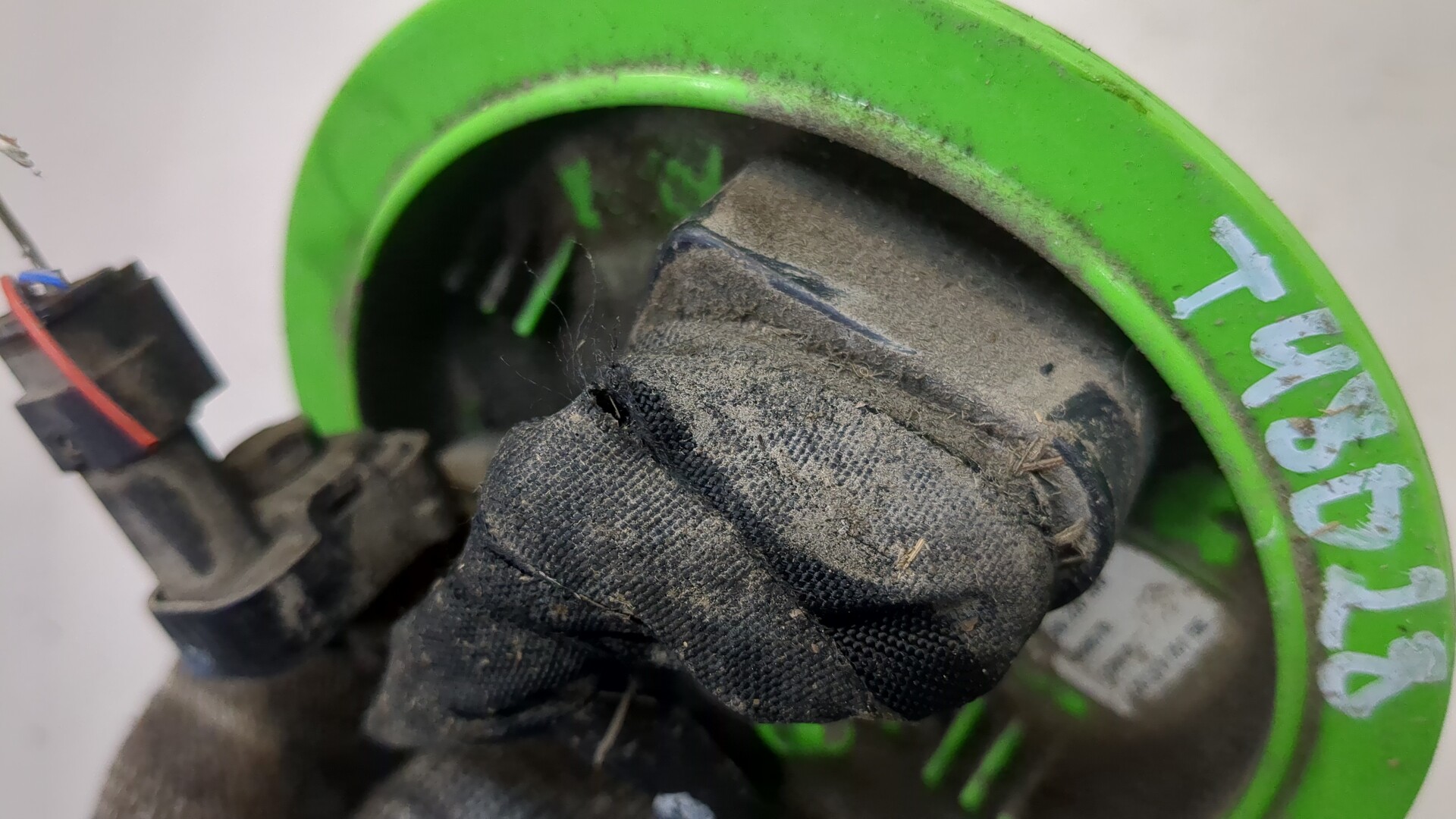 Насос топливный электрический