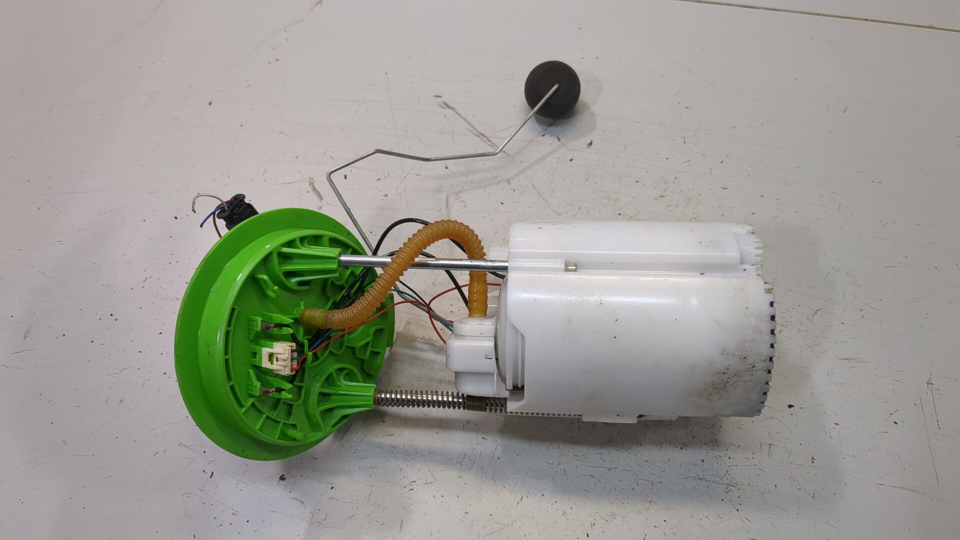 Насос топливный электрический