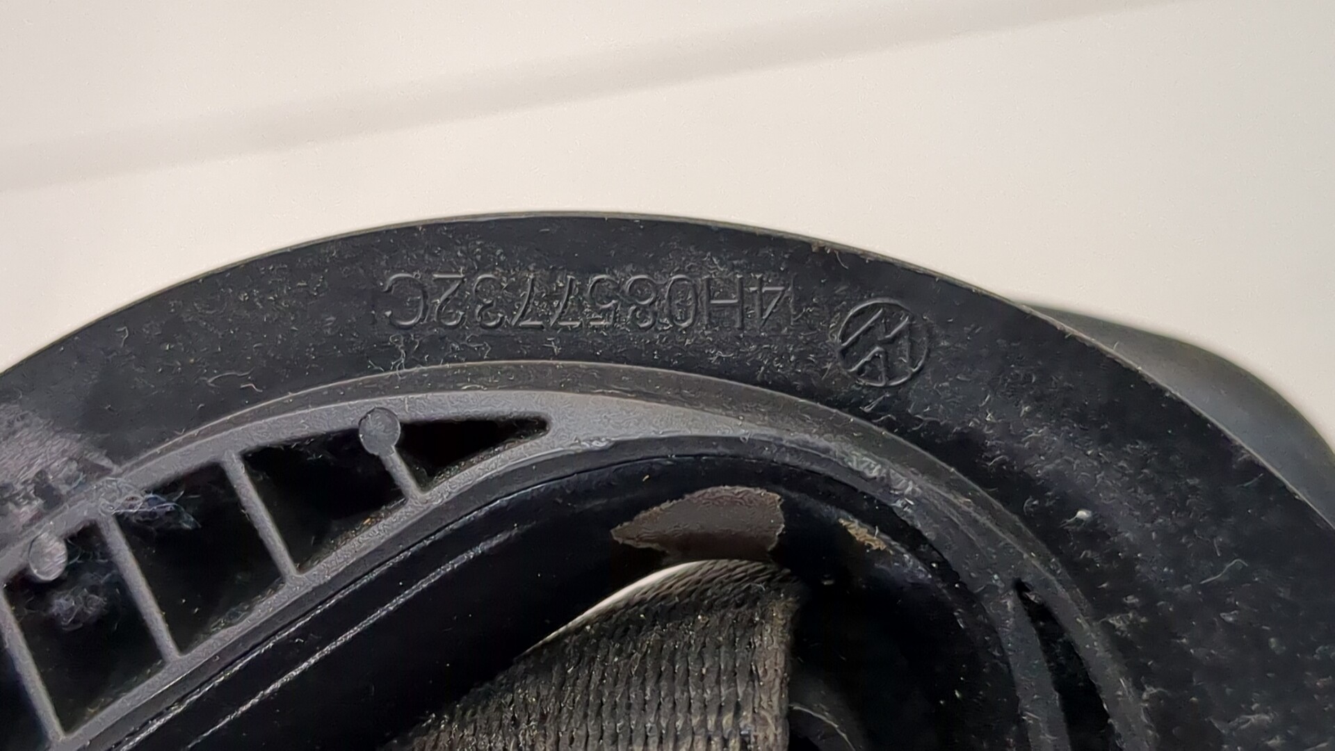 Ремень безопасности