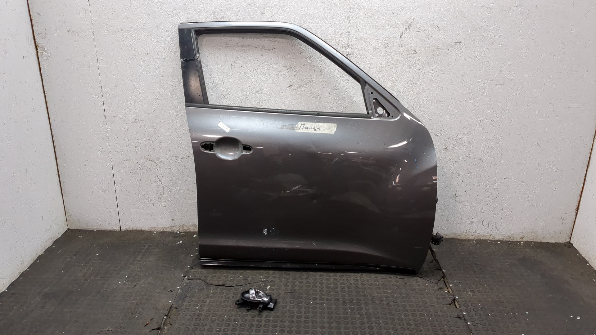 Дверь передняя правая