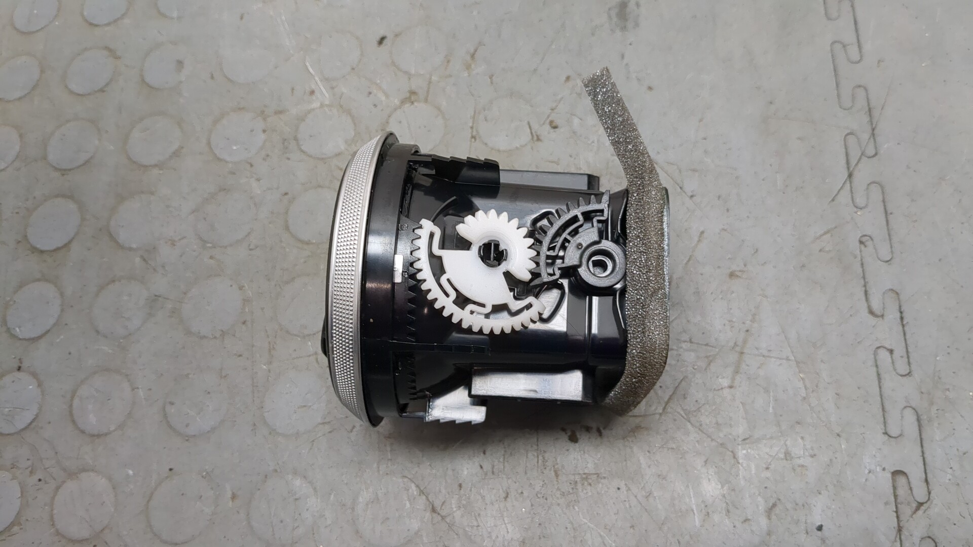 Дефлектор воздушный