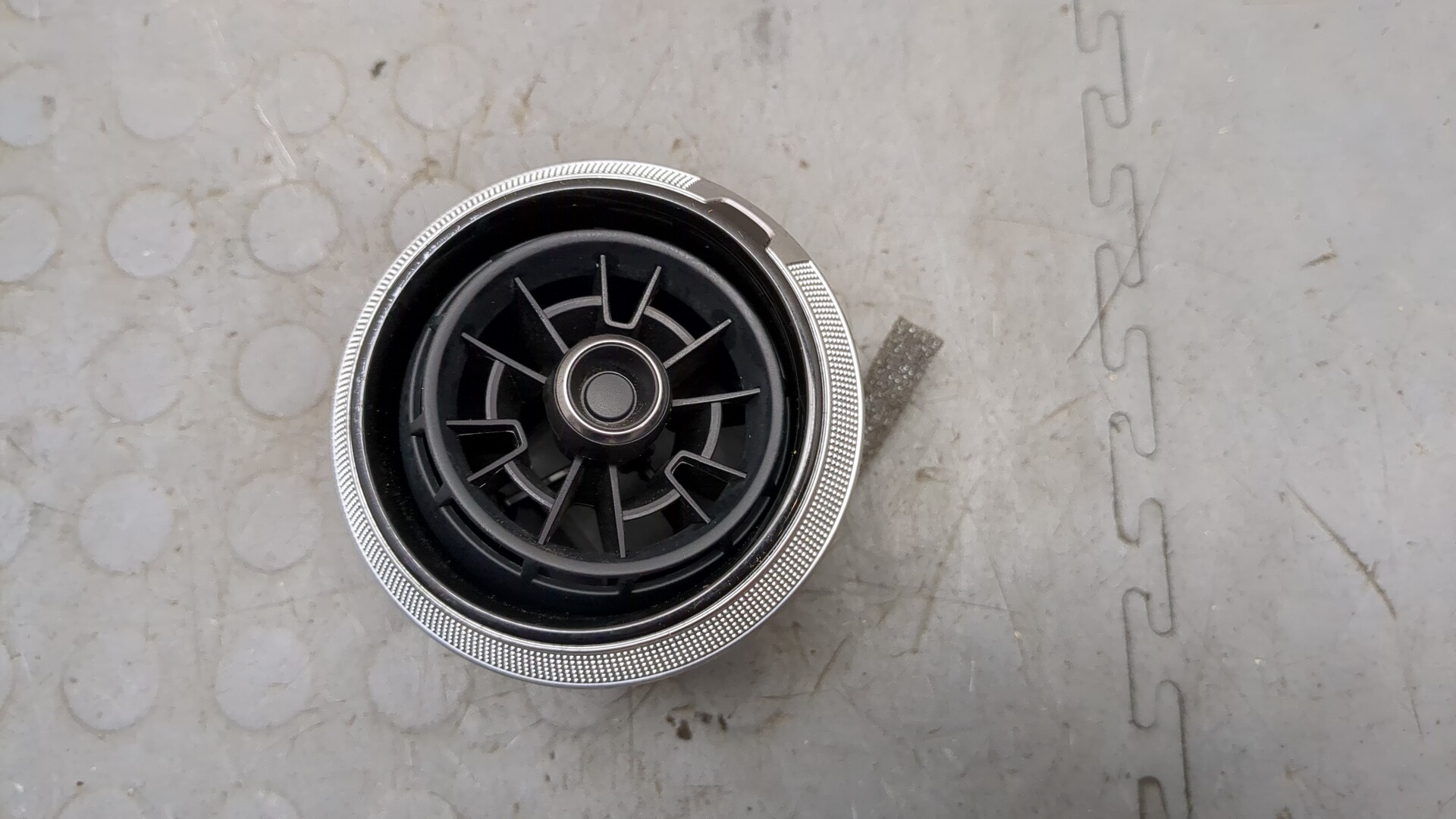 Дефлектор воздушный