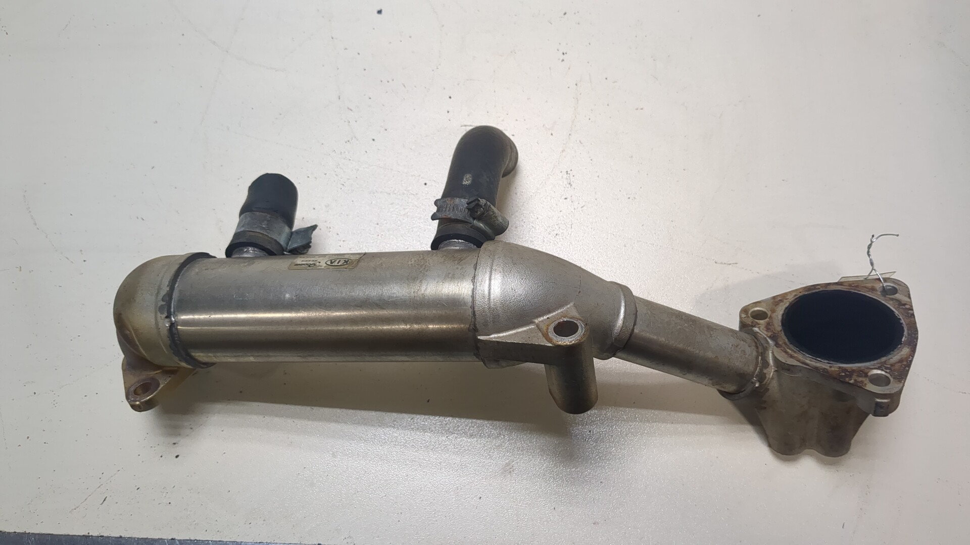 Тройник вентиляции картерных газов