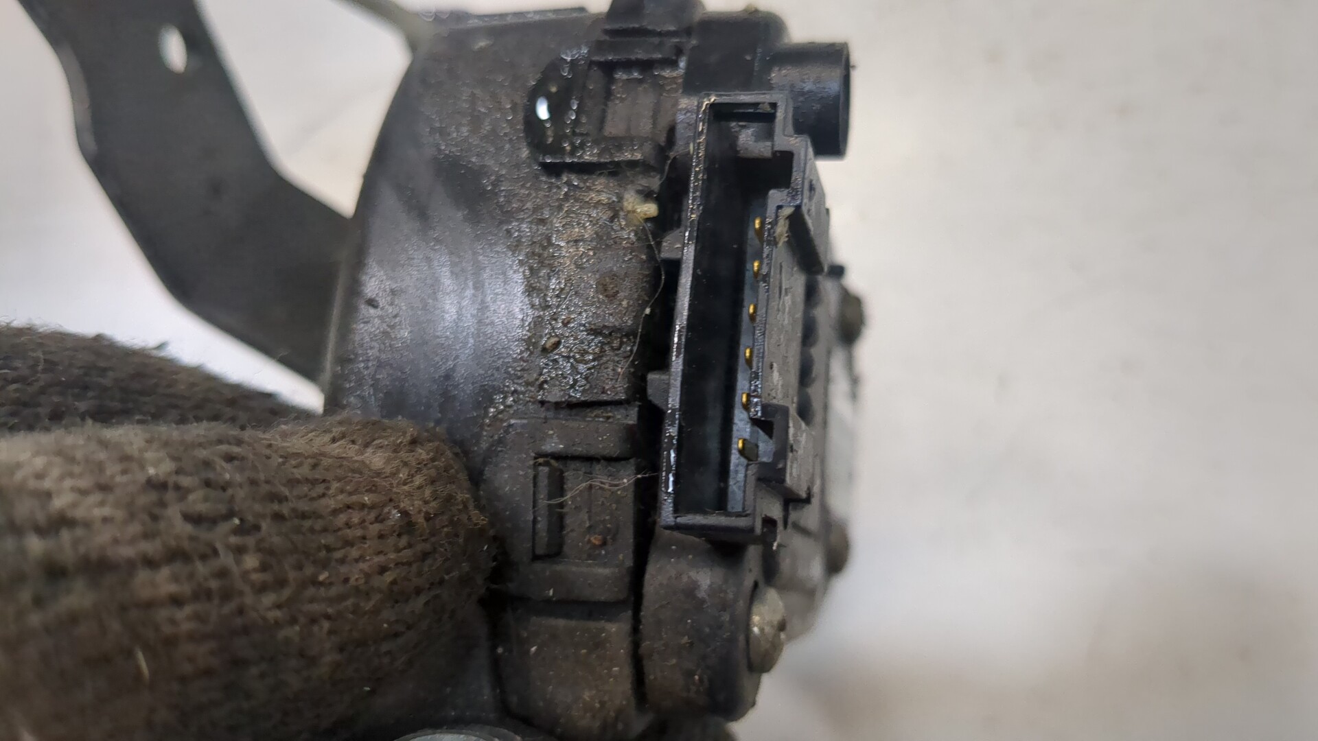 Датчик положения педали акселератора