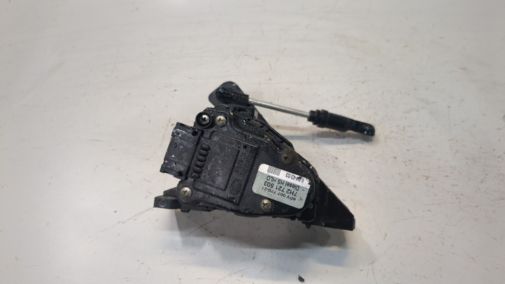 Датчик положения педали акселератора