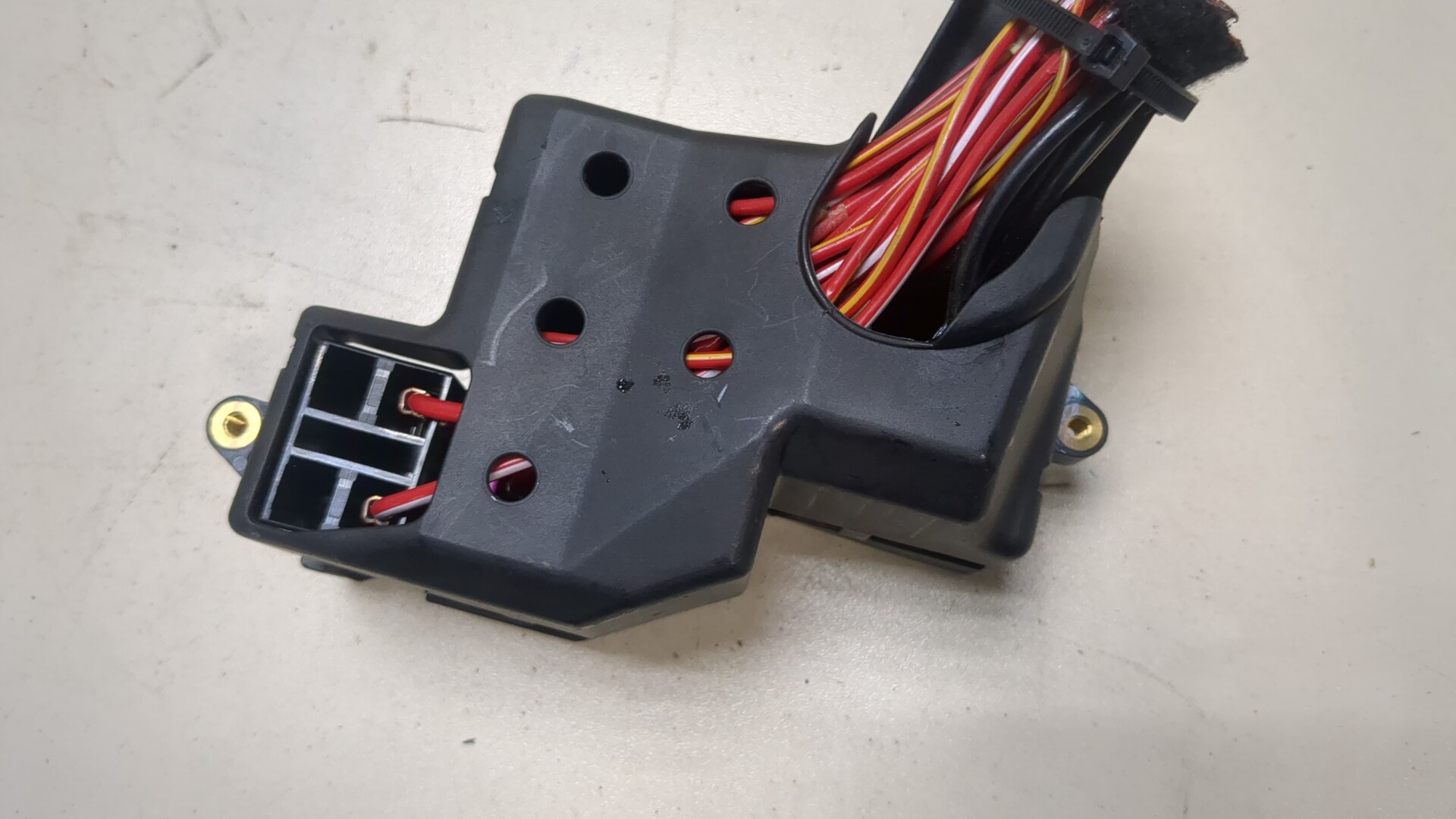 Блок предохранителей