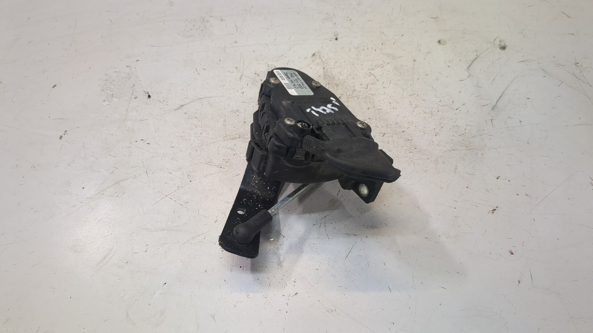 Датчик положения педали акселератора