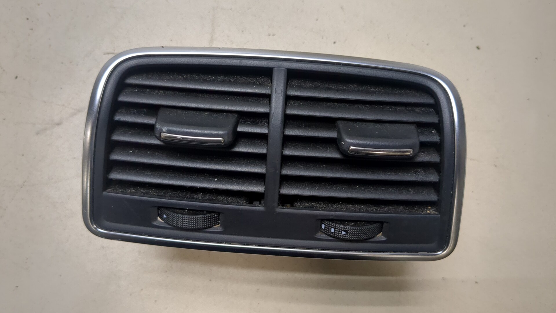 Дефлектор воздушный