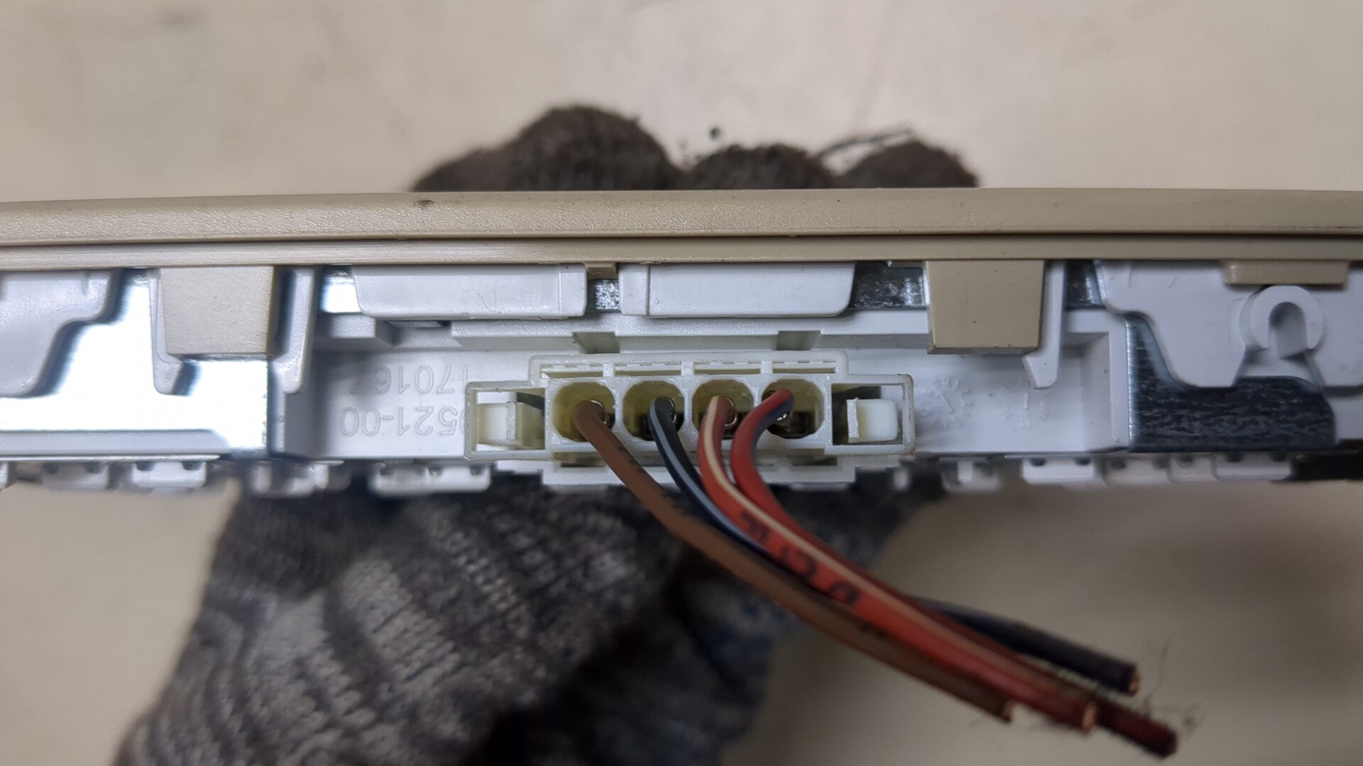 Плафон салонный