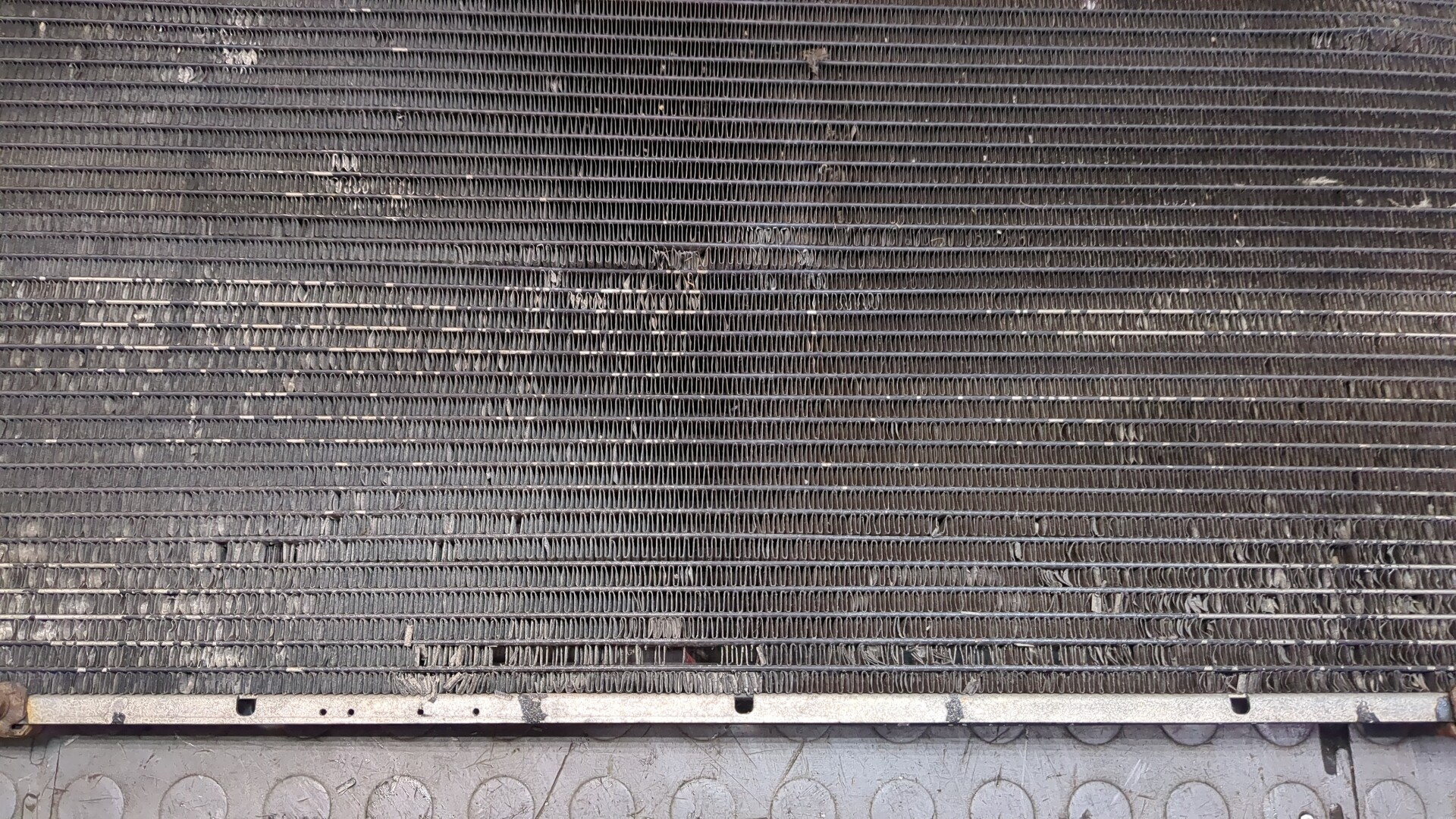 Радиатор кондиционера / конденсер