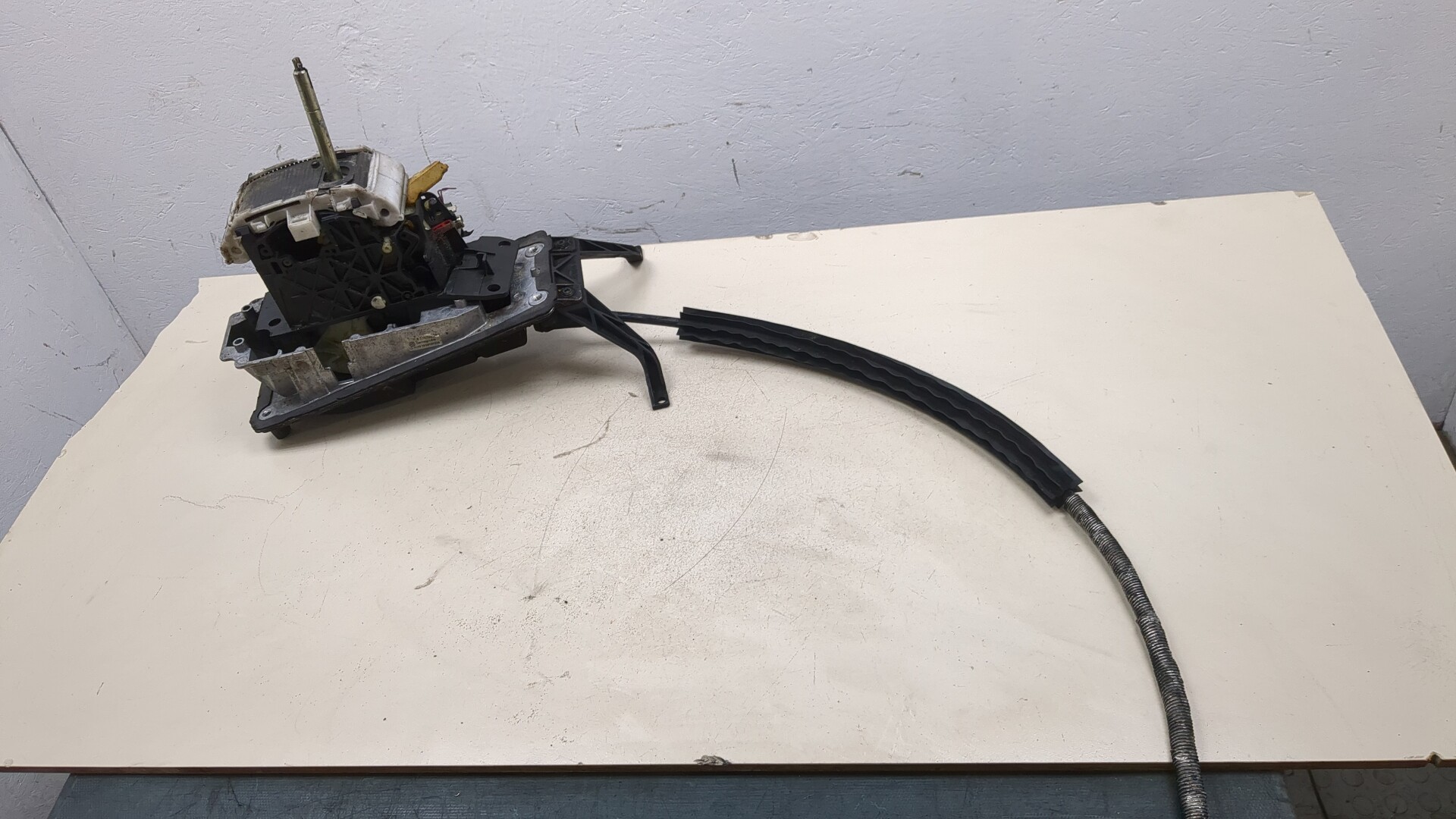 Кулиса МКПП / АКПП