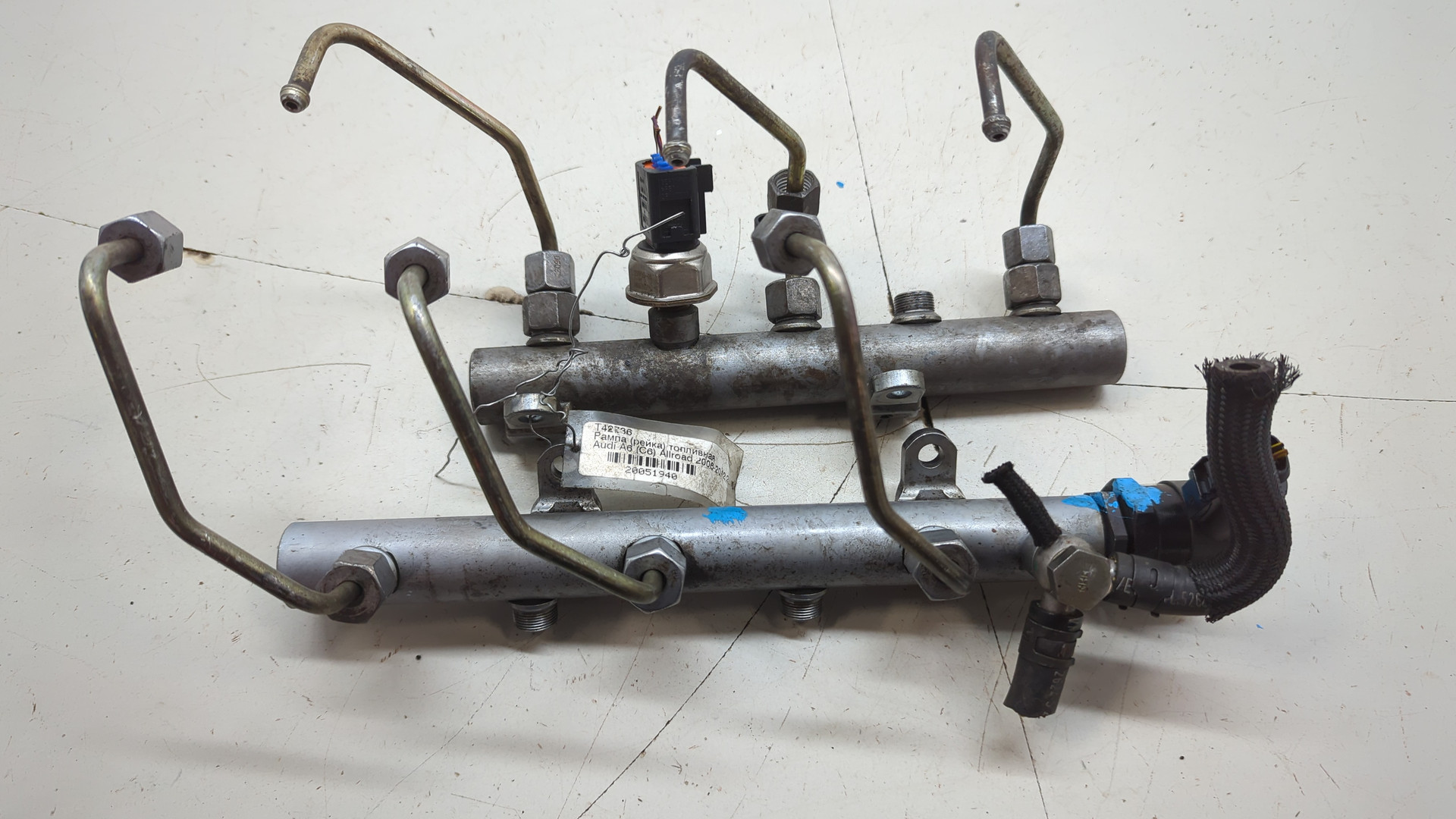 Рейка топливная (рампа)