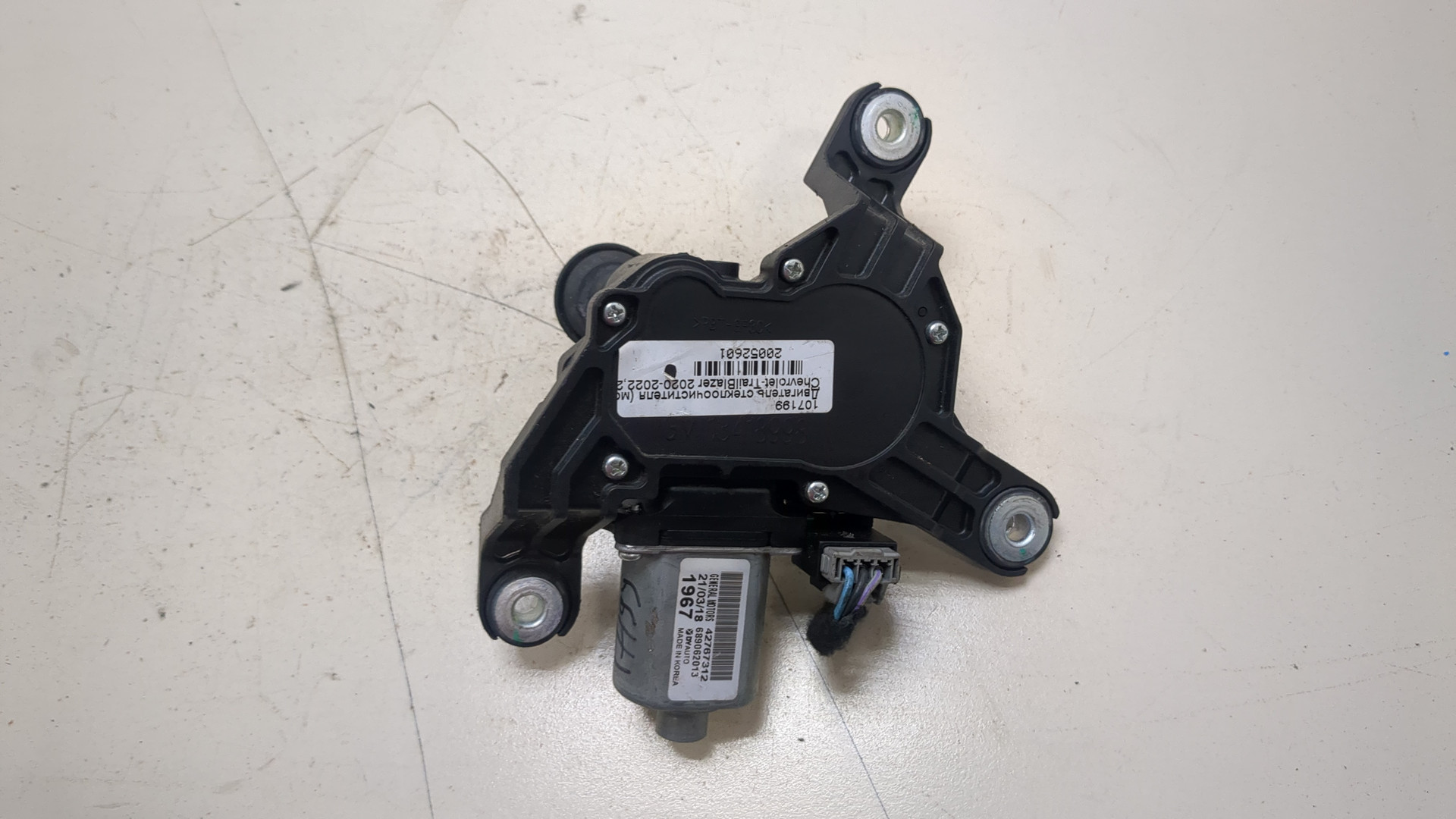 Моторчик стеклоочистителя задний