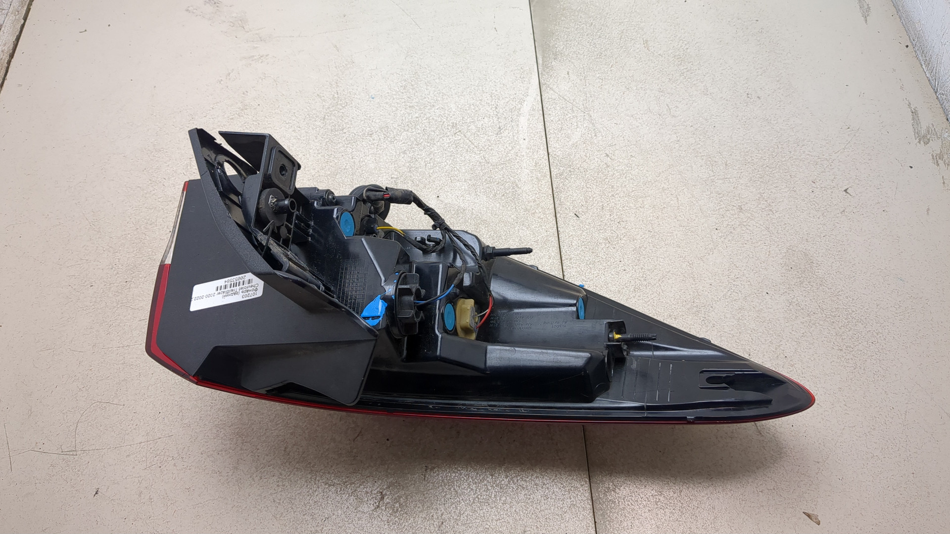 Фонарь задний правый