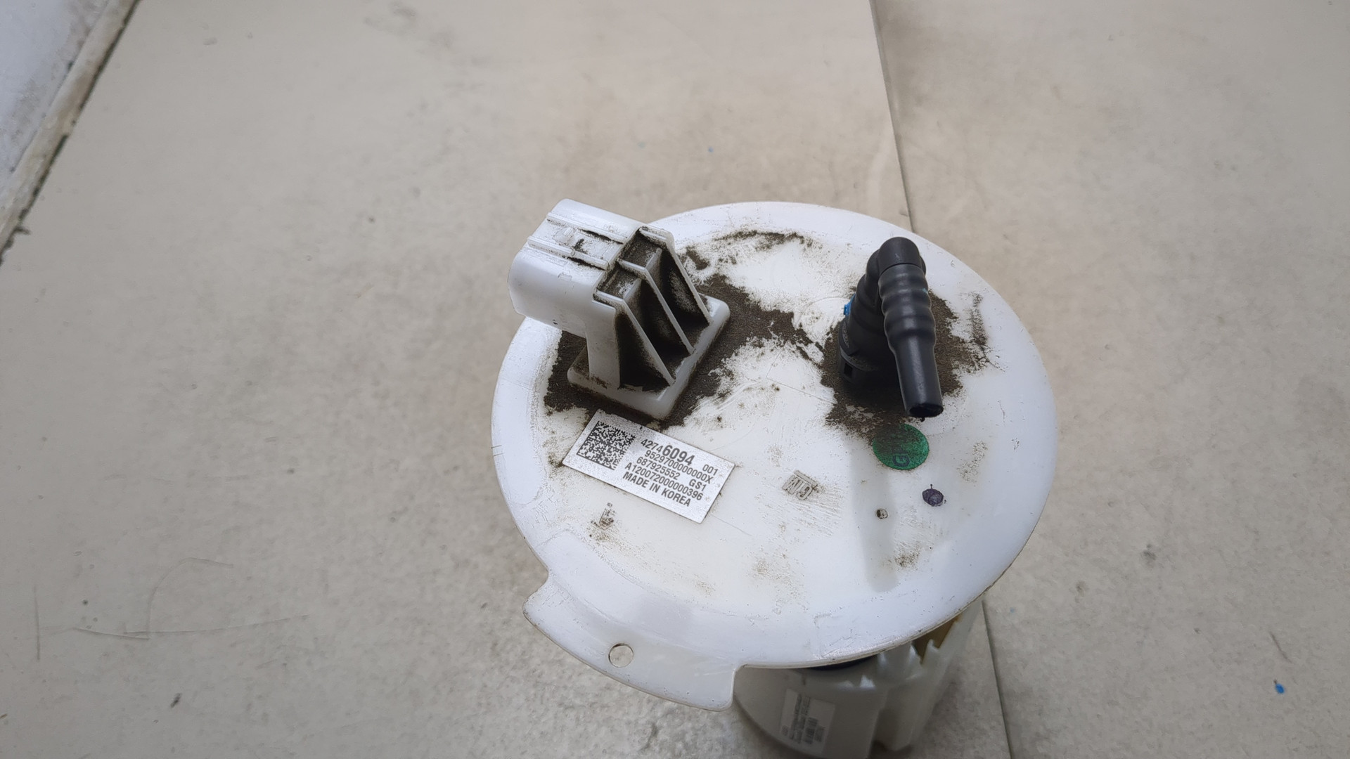 Насос топливный электрический