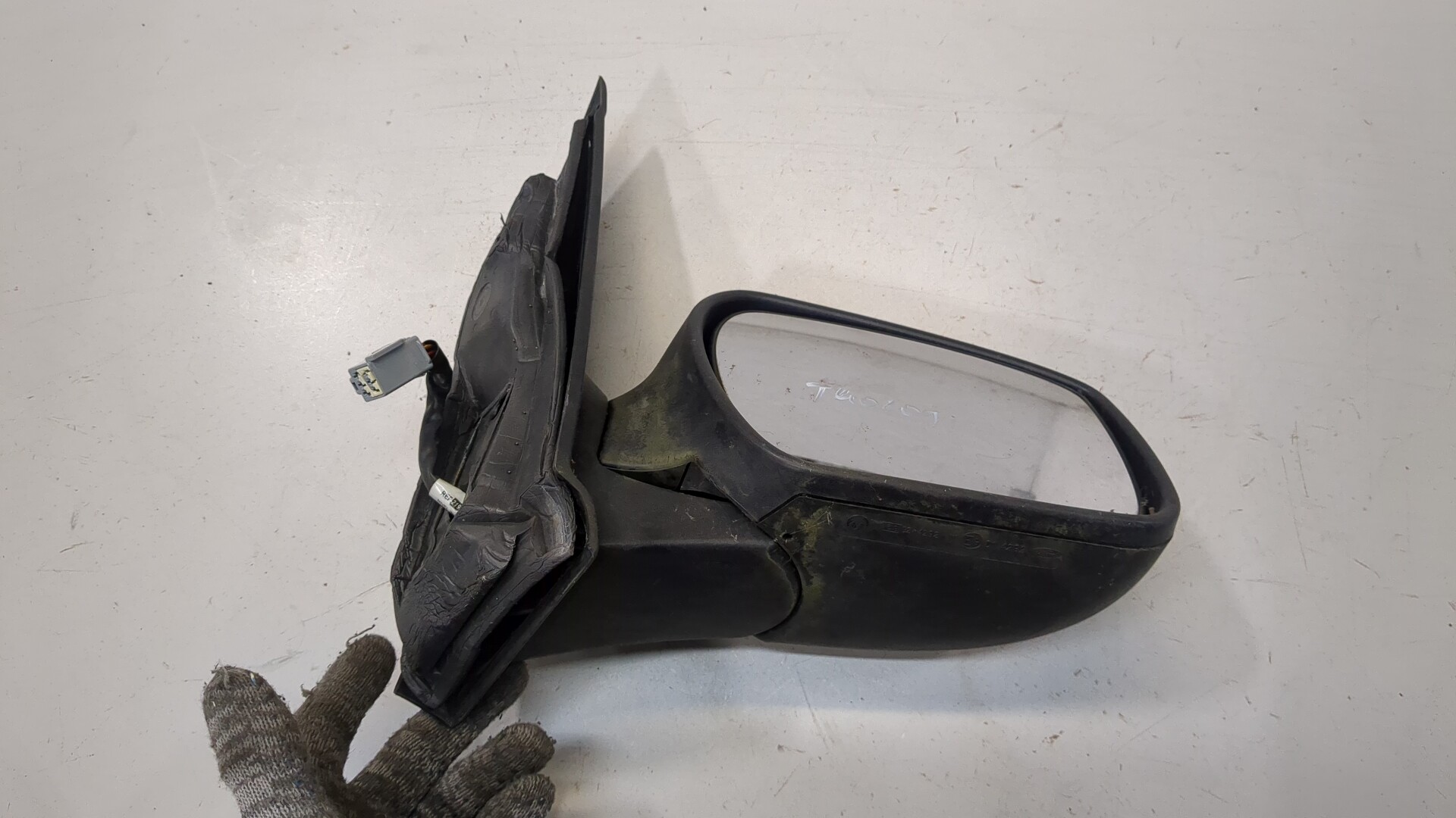 Зеркало правое электрическое