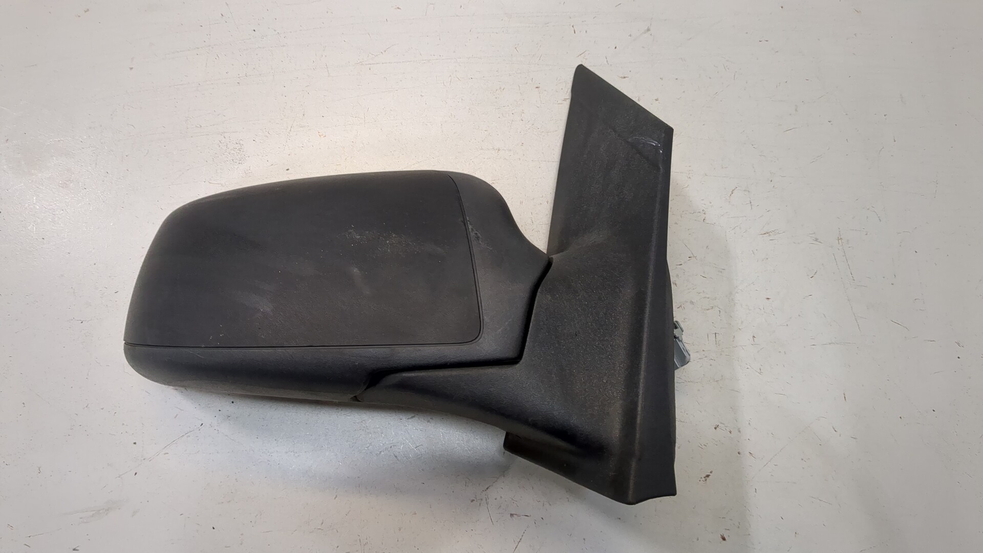 Зеркало правое электрическое