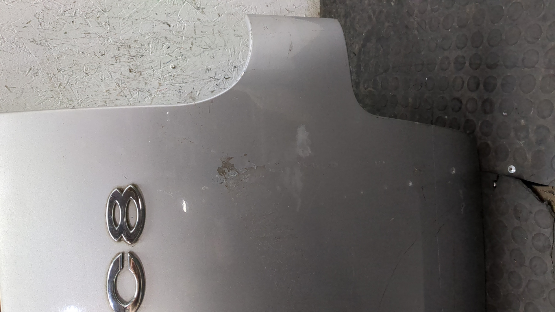 Дверь багажника