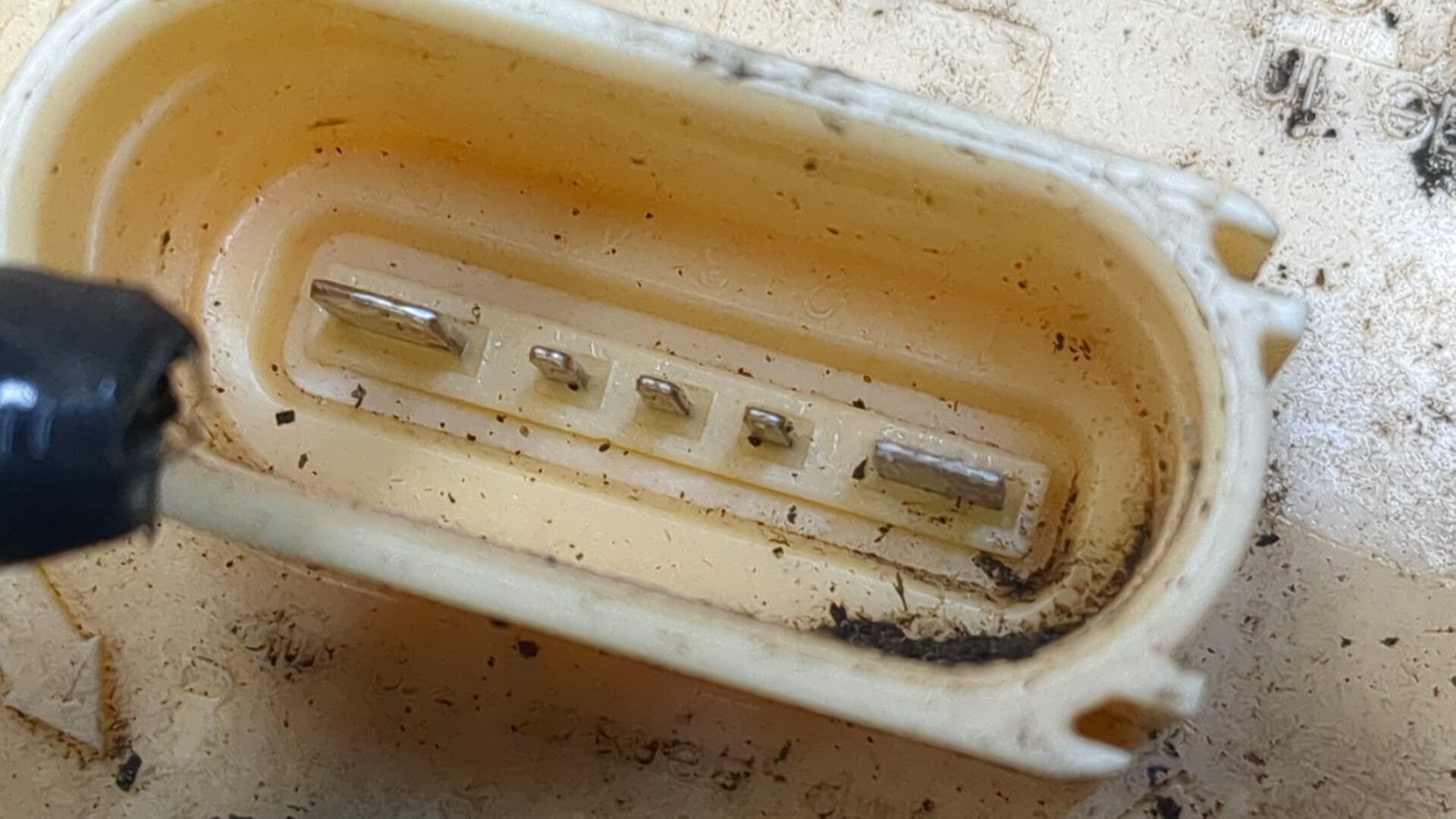 Насос топливный электрический