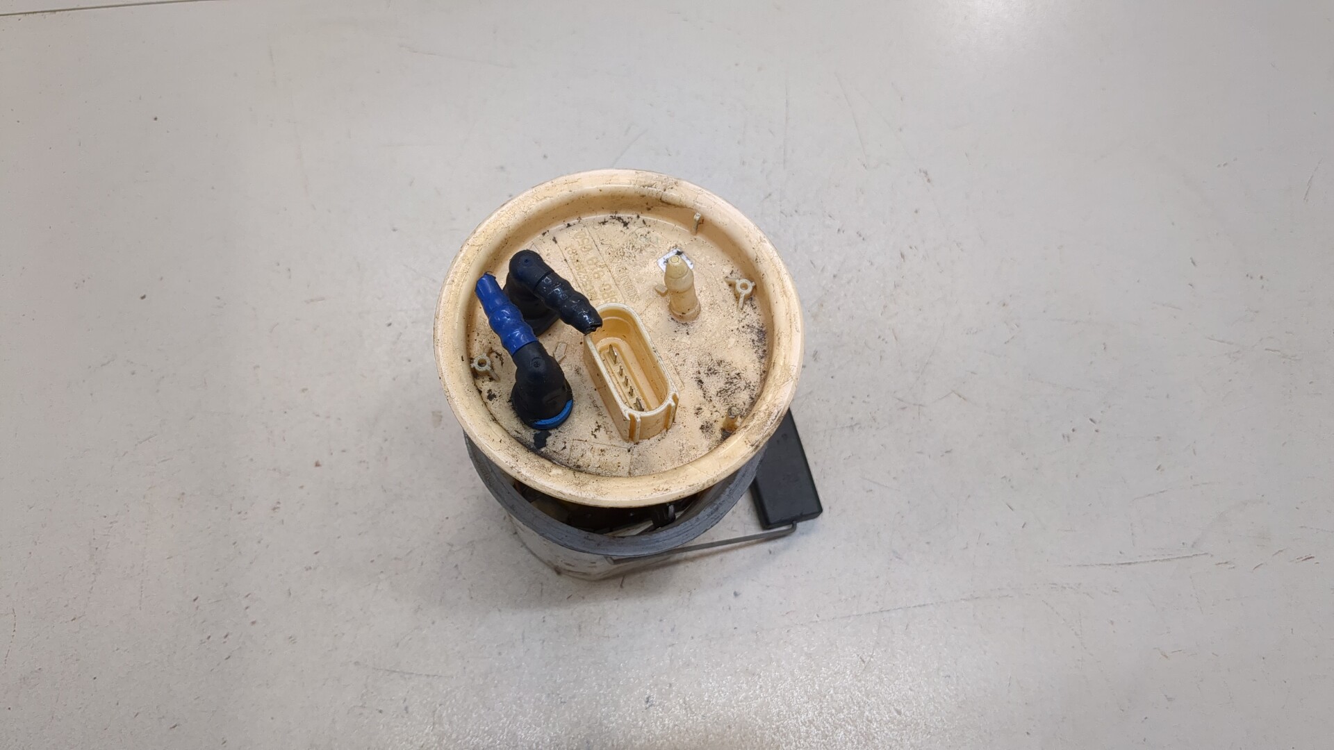 Насос топливный электрический