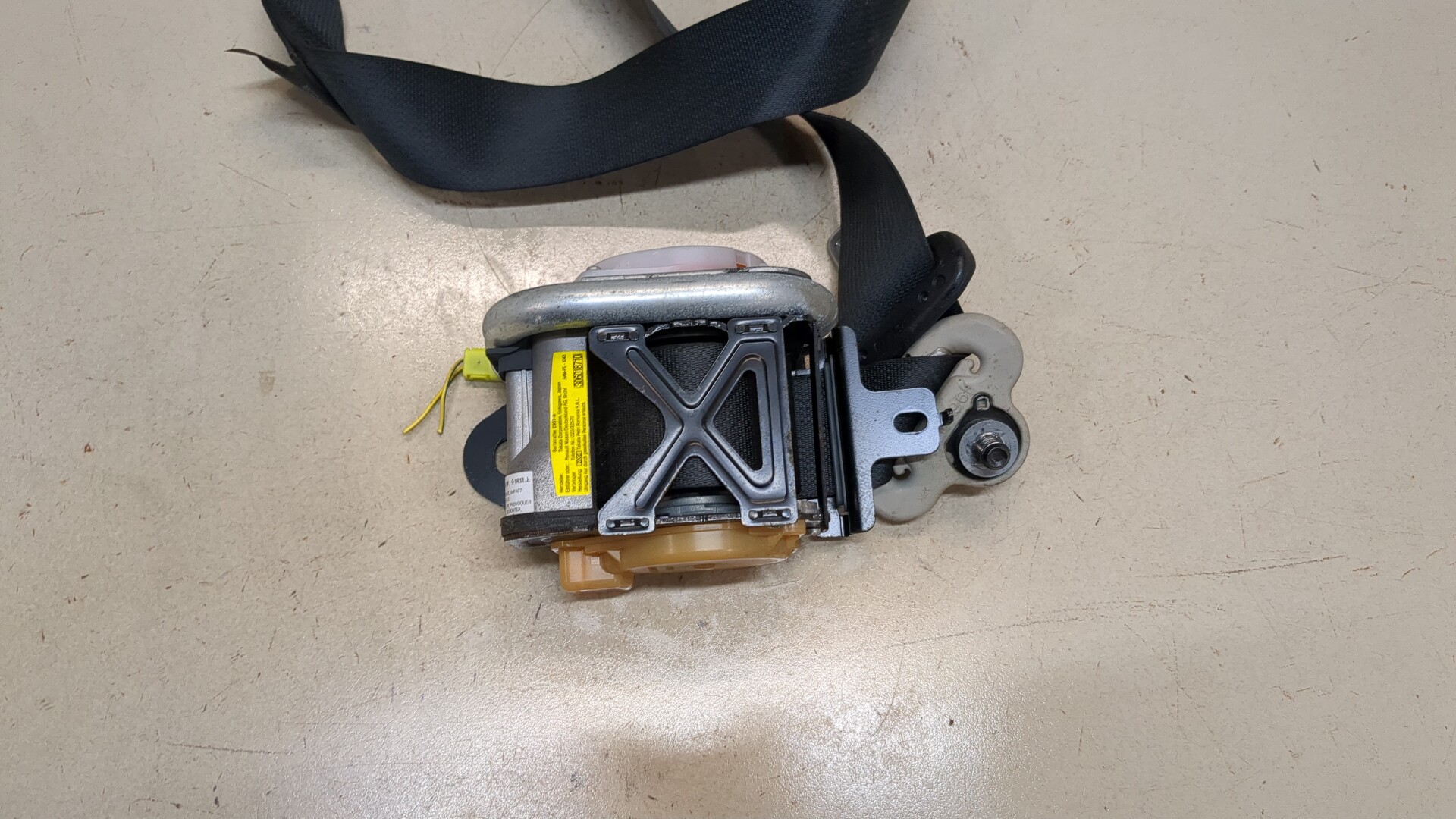 Ремень безопасности