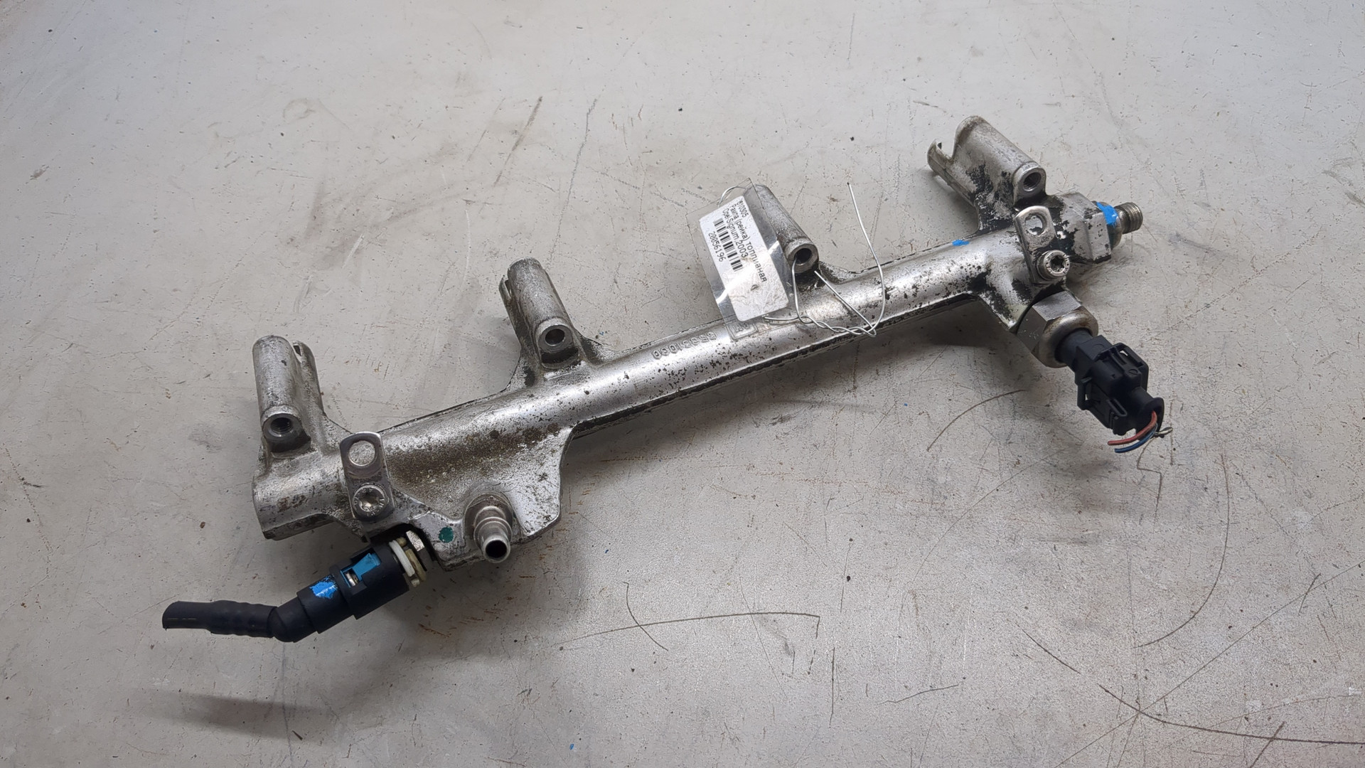 Рейка топливная (рампа)