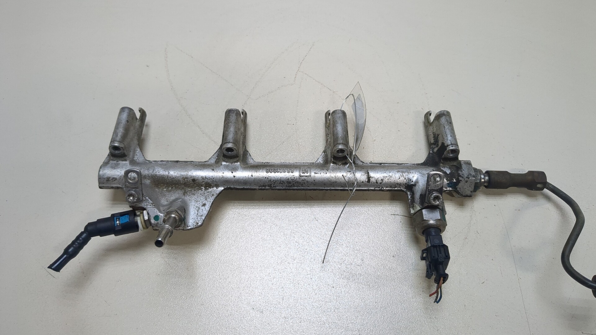 Рейка топливная (рампа)