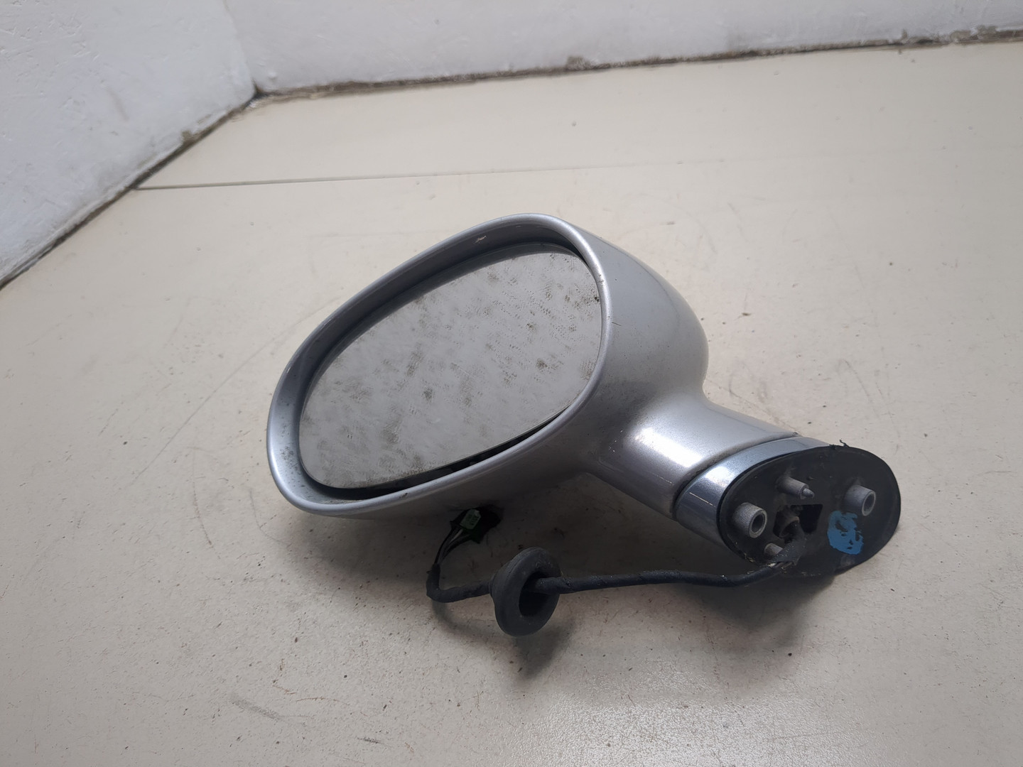 Зеркало левое электрическое