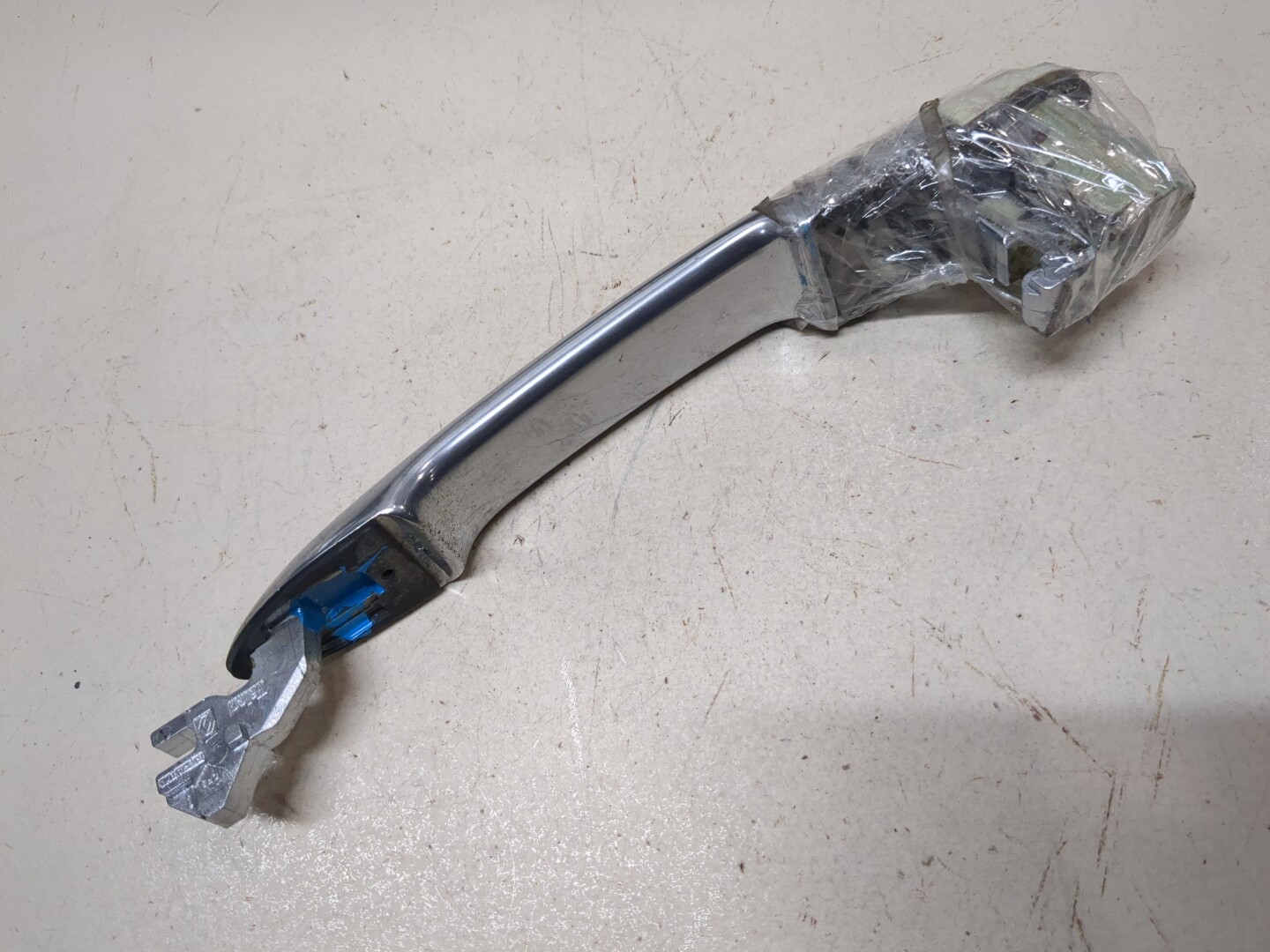 Ручка двери наружная