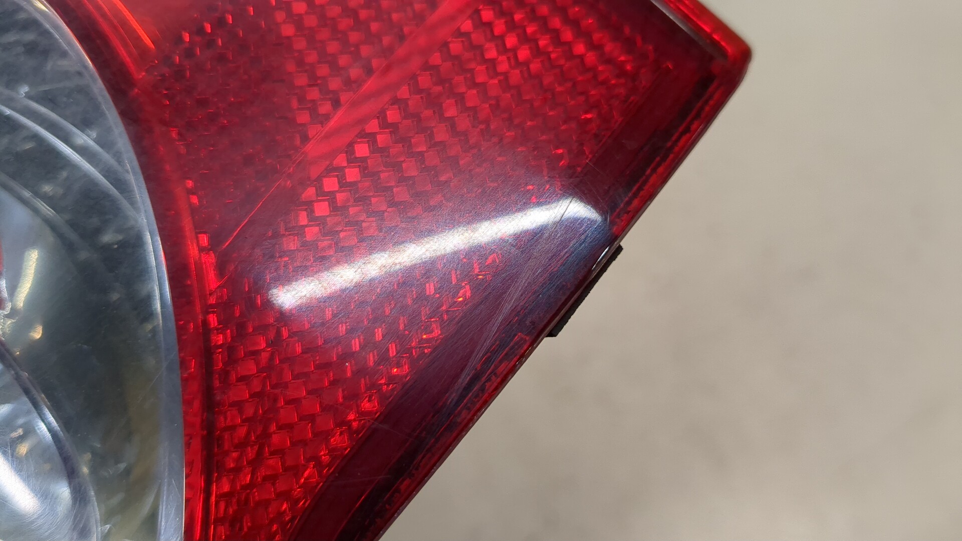 Фонарь задний правый