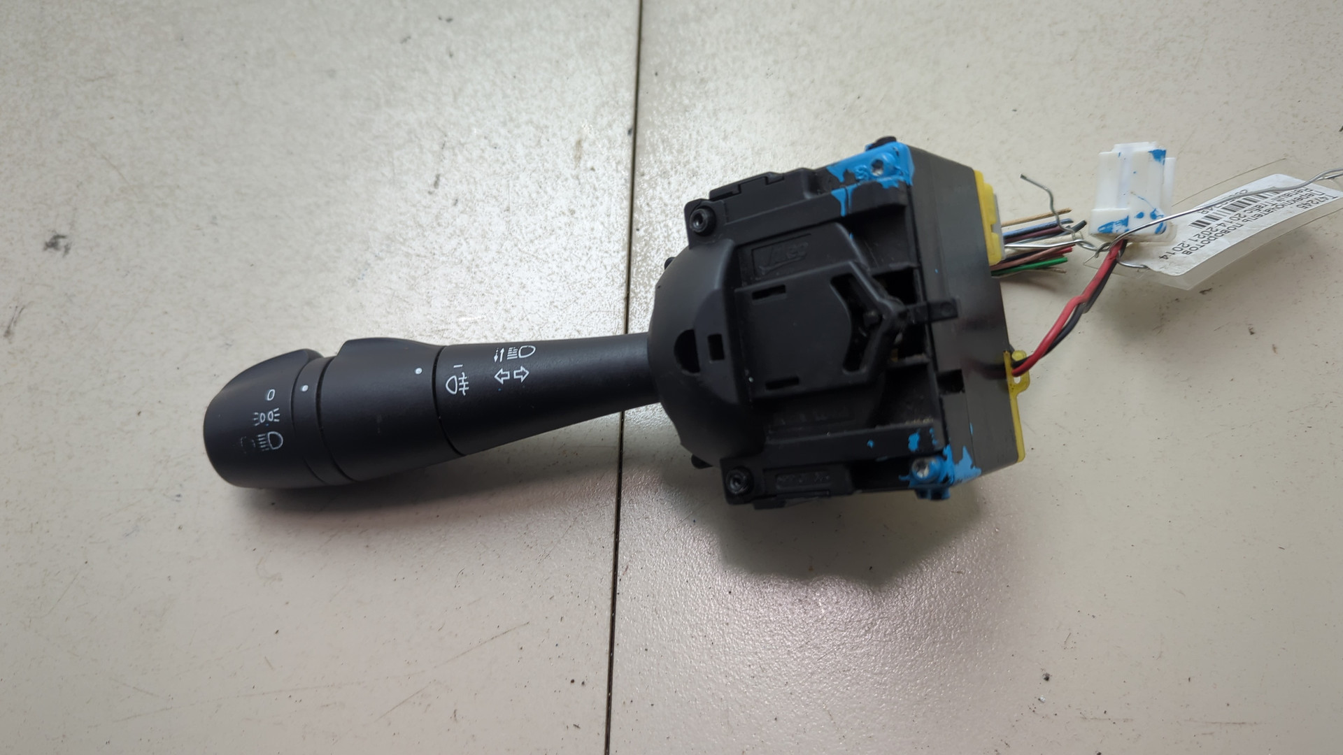 Переключатель поворотов подрулевой