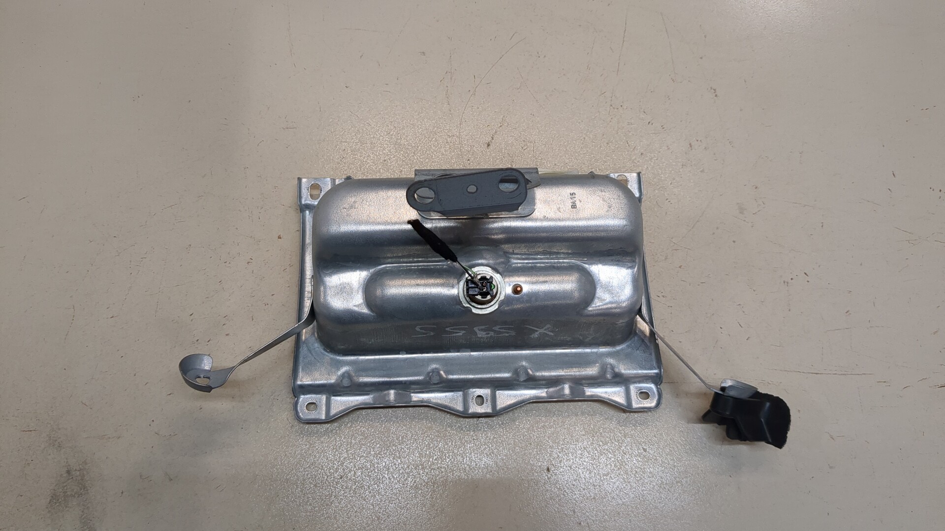 Подушка безопасности пассажирская (в торпедо)