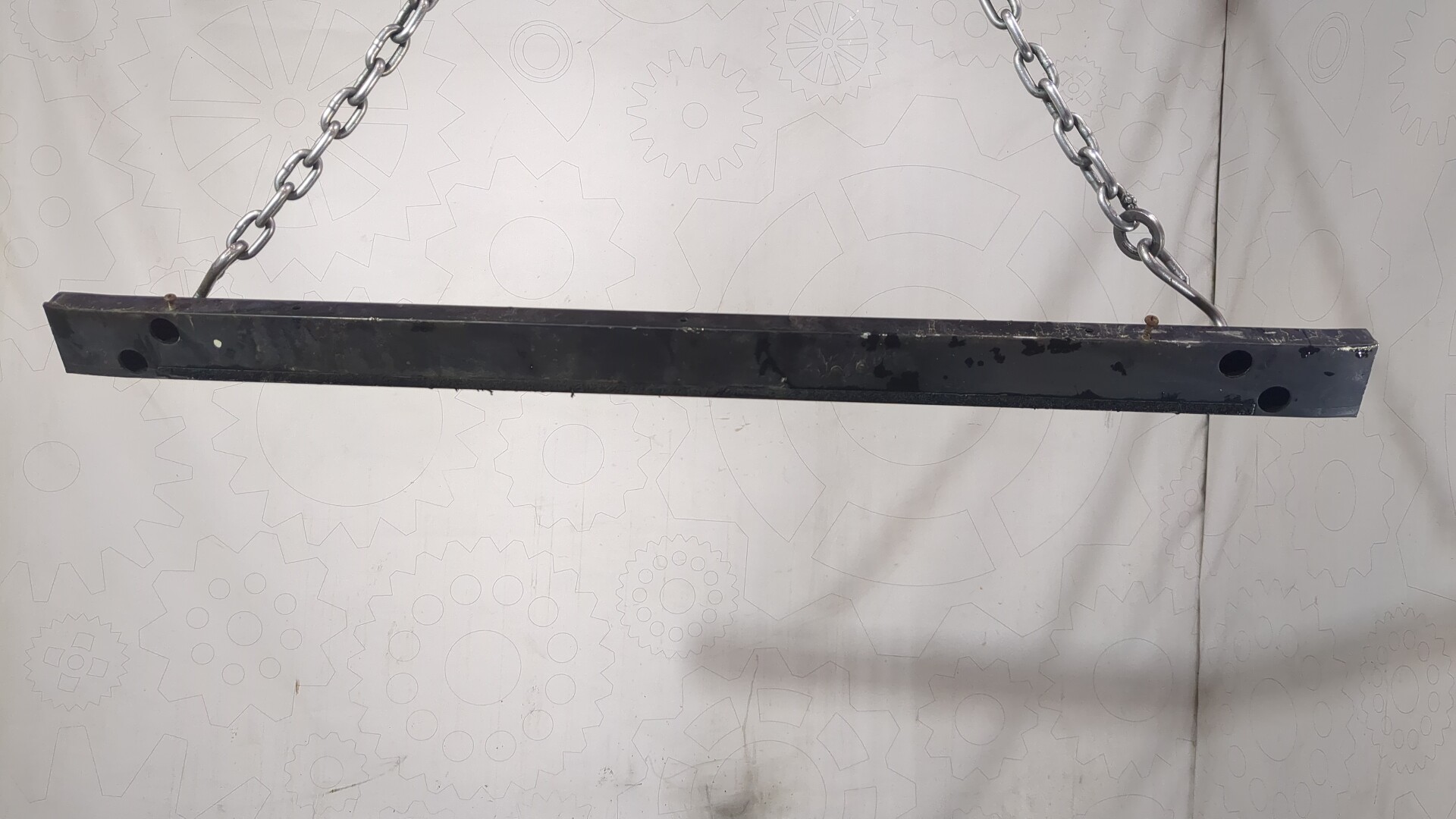 Усилитель переднего бампера