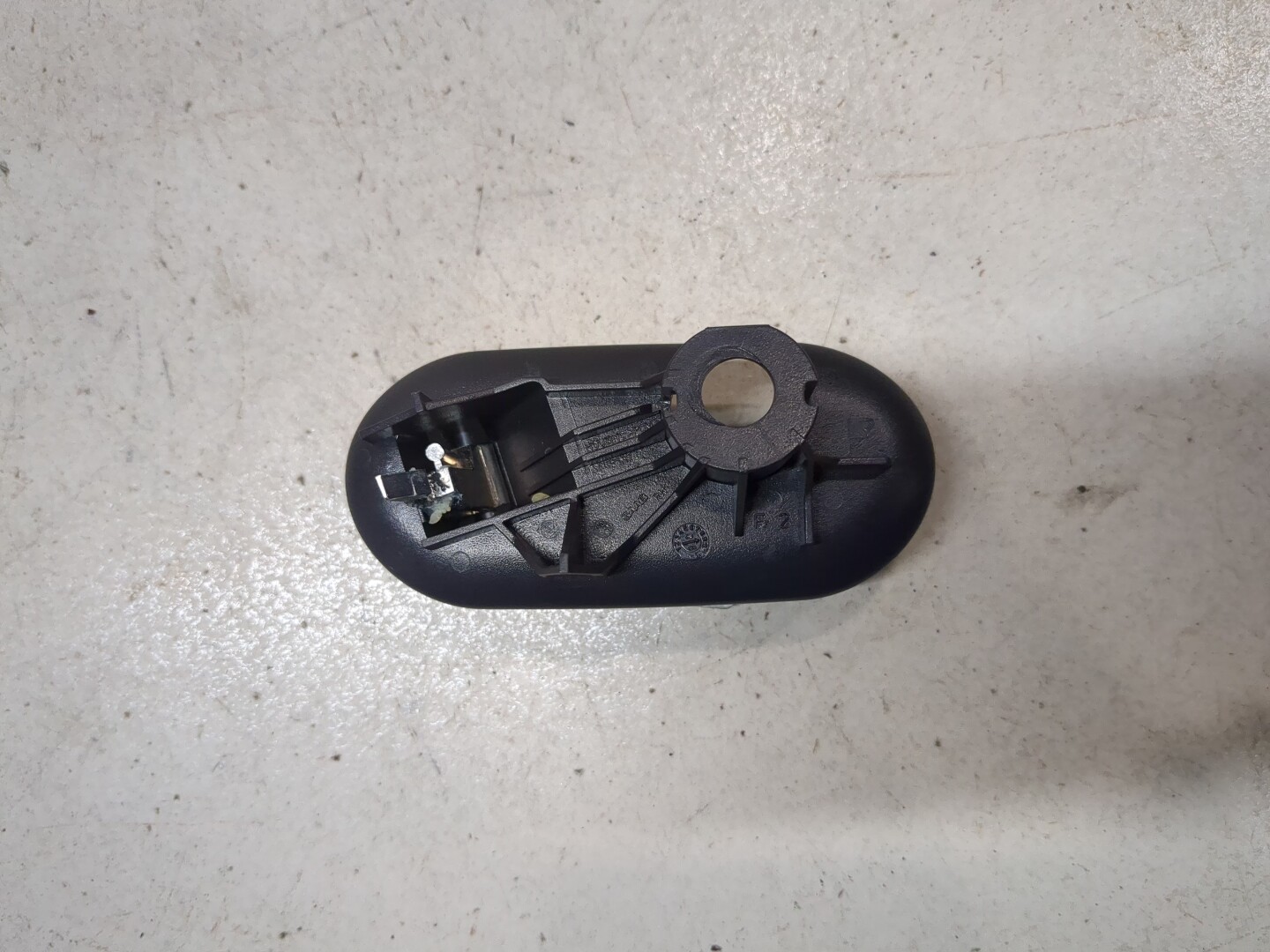 Ручка двери передней внутренняя правая