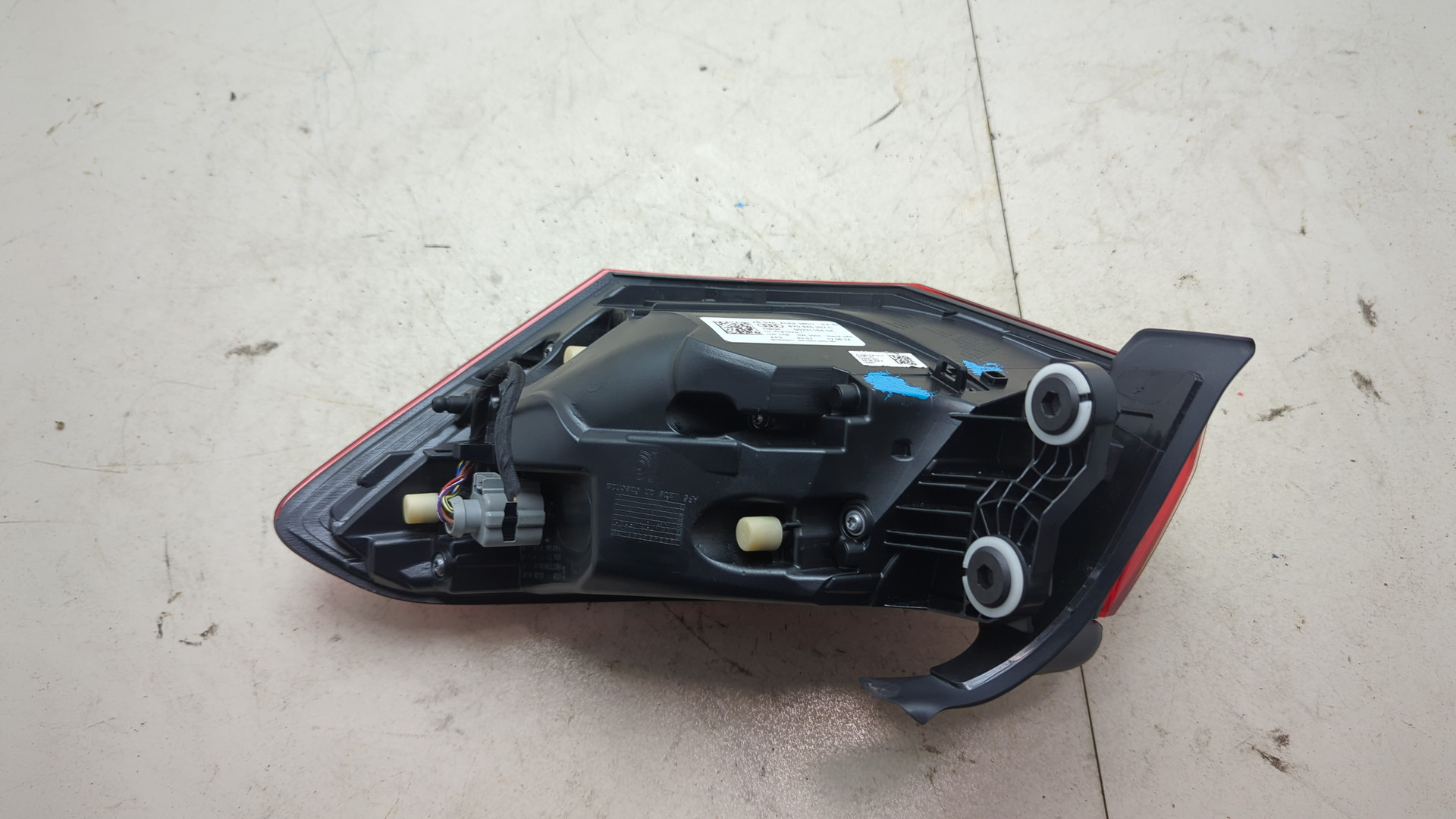 Фонарь задний левый