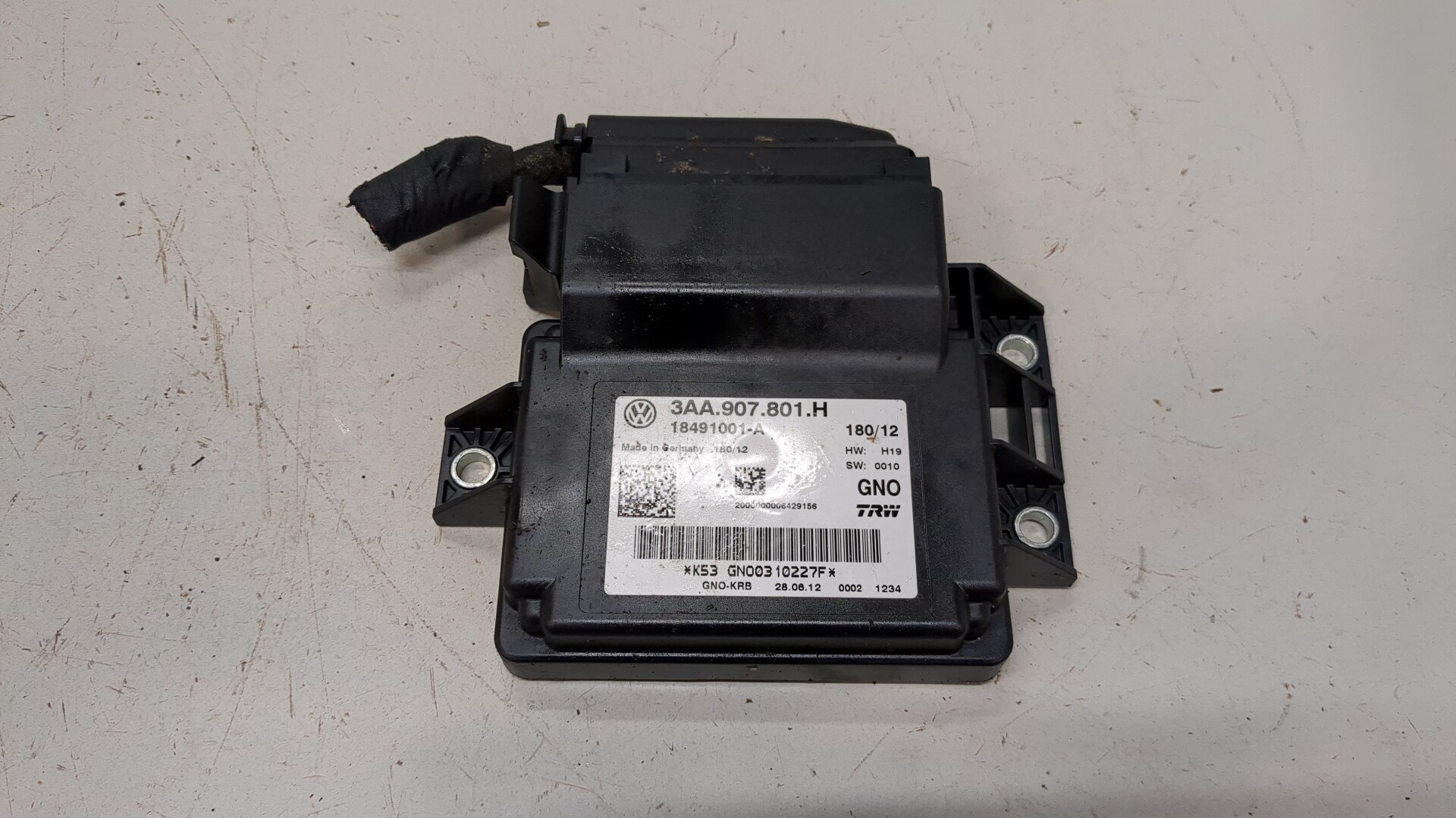 Блок управления парковочным тормозом