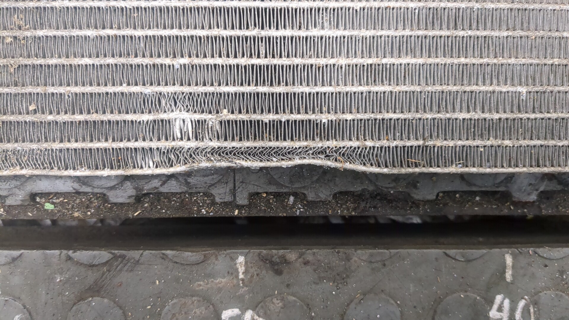 Радиатор кондиционера / конденсер