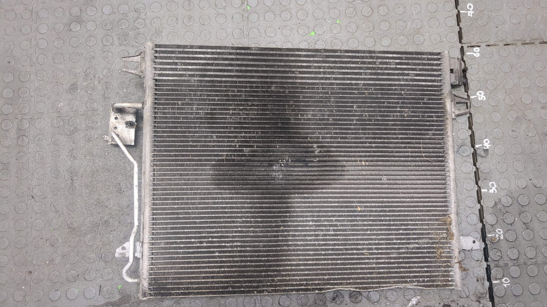 Радиатор кондиционера / конденсер