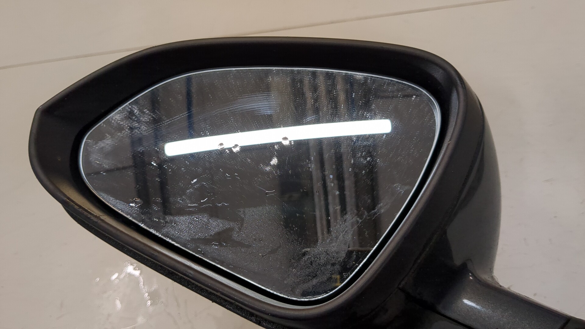 Зеркало левое электрическое