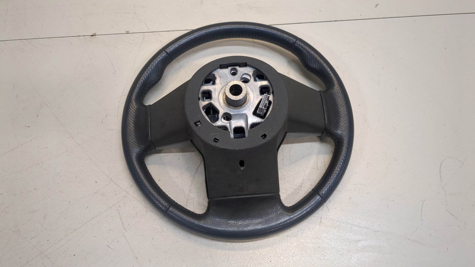 Рулевое колесо (руль)