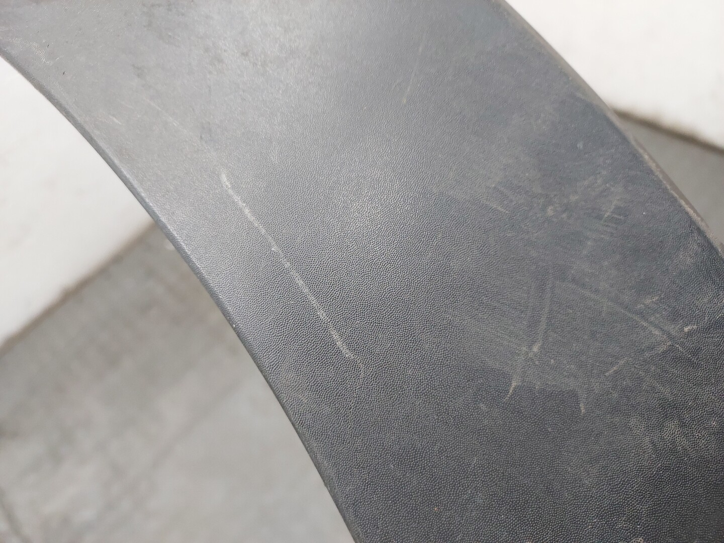 Накладка заднего крыла левого