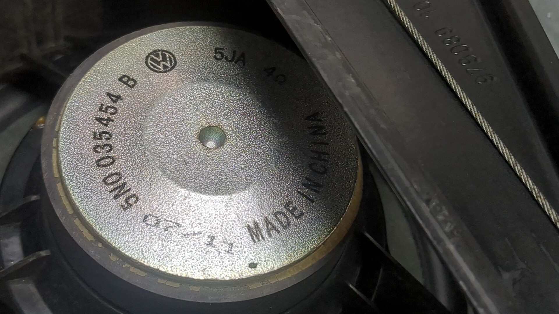 Стеклоподъемник электр. передний правый