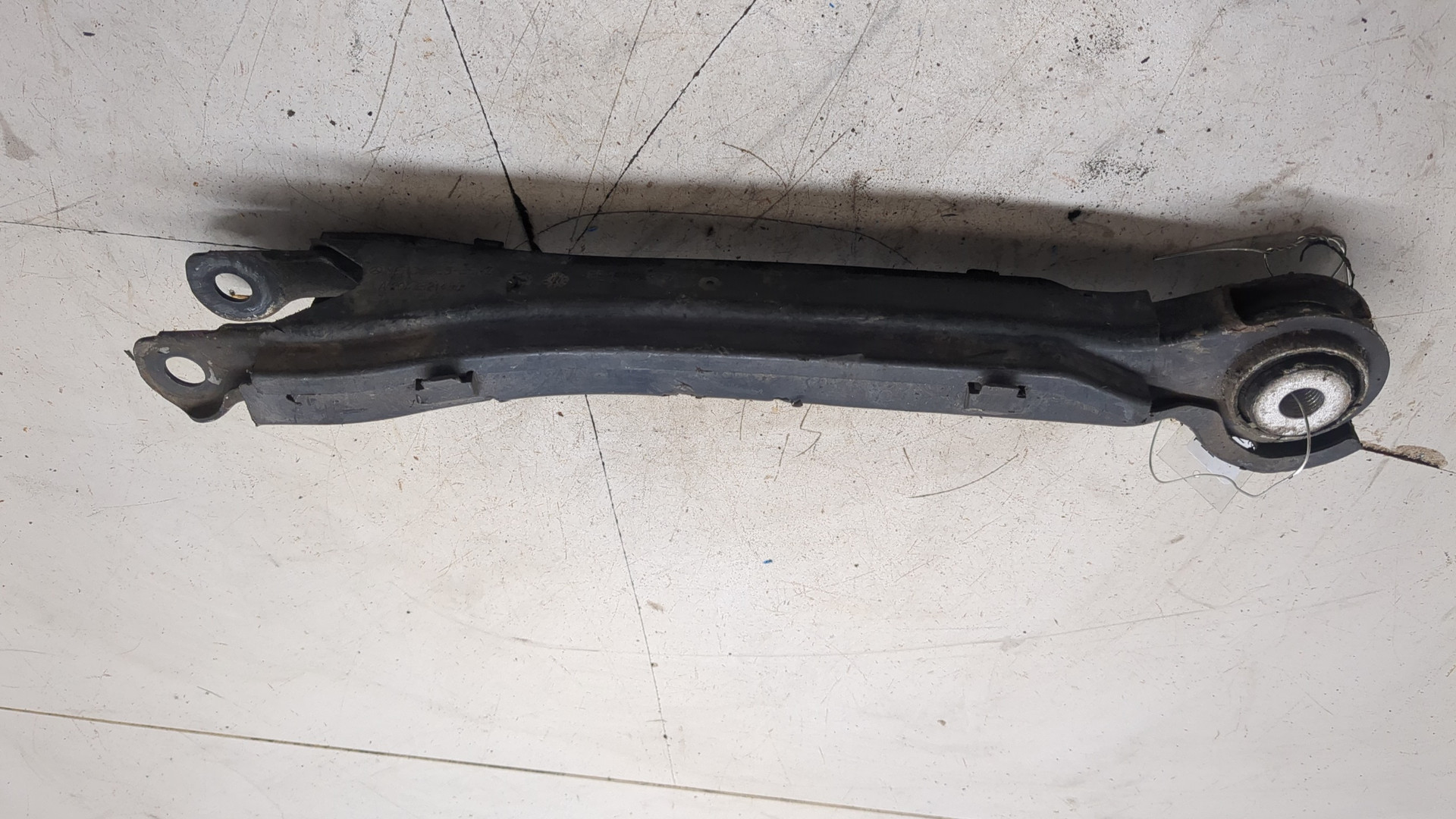 Рычаг задний