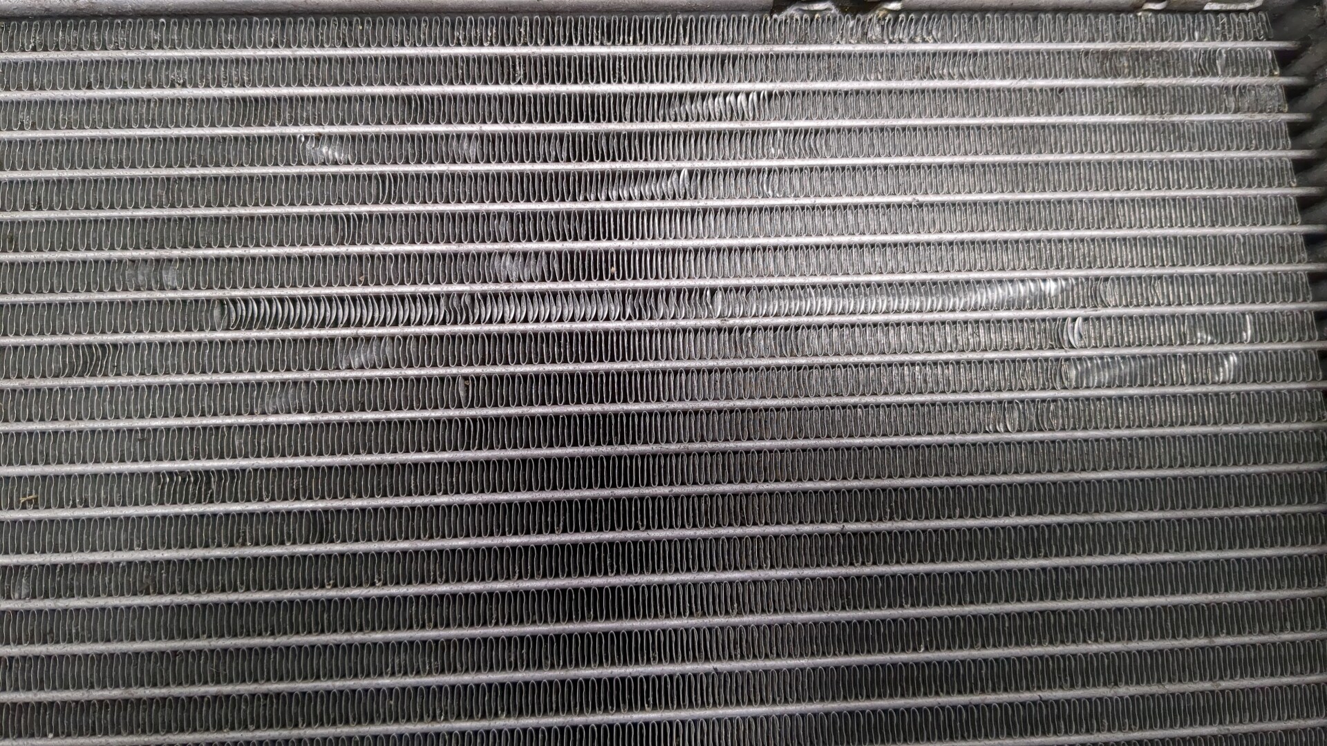 Радиатор охлаждения двигателя основной