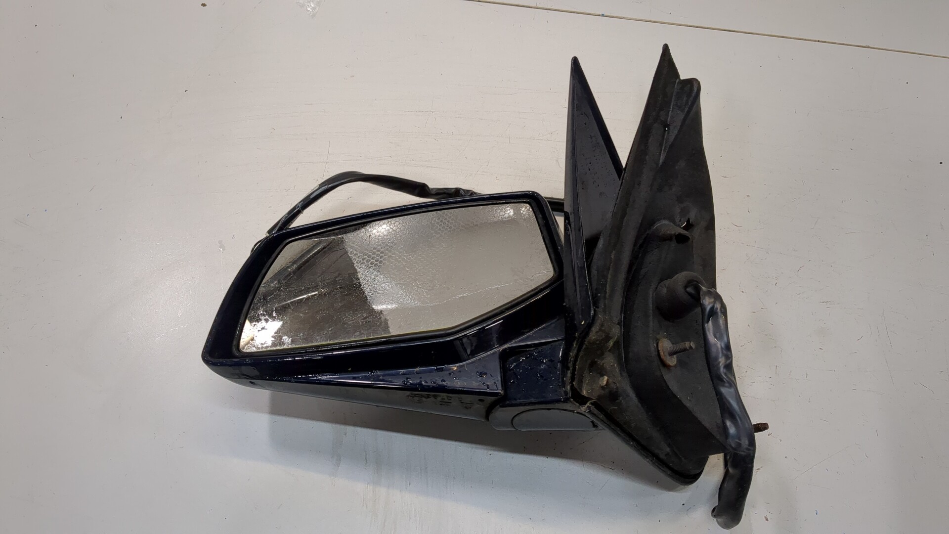 Зеркало левое электрическое