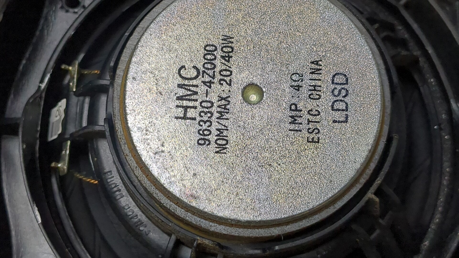 Стеклоподъемник электр. задний левый